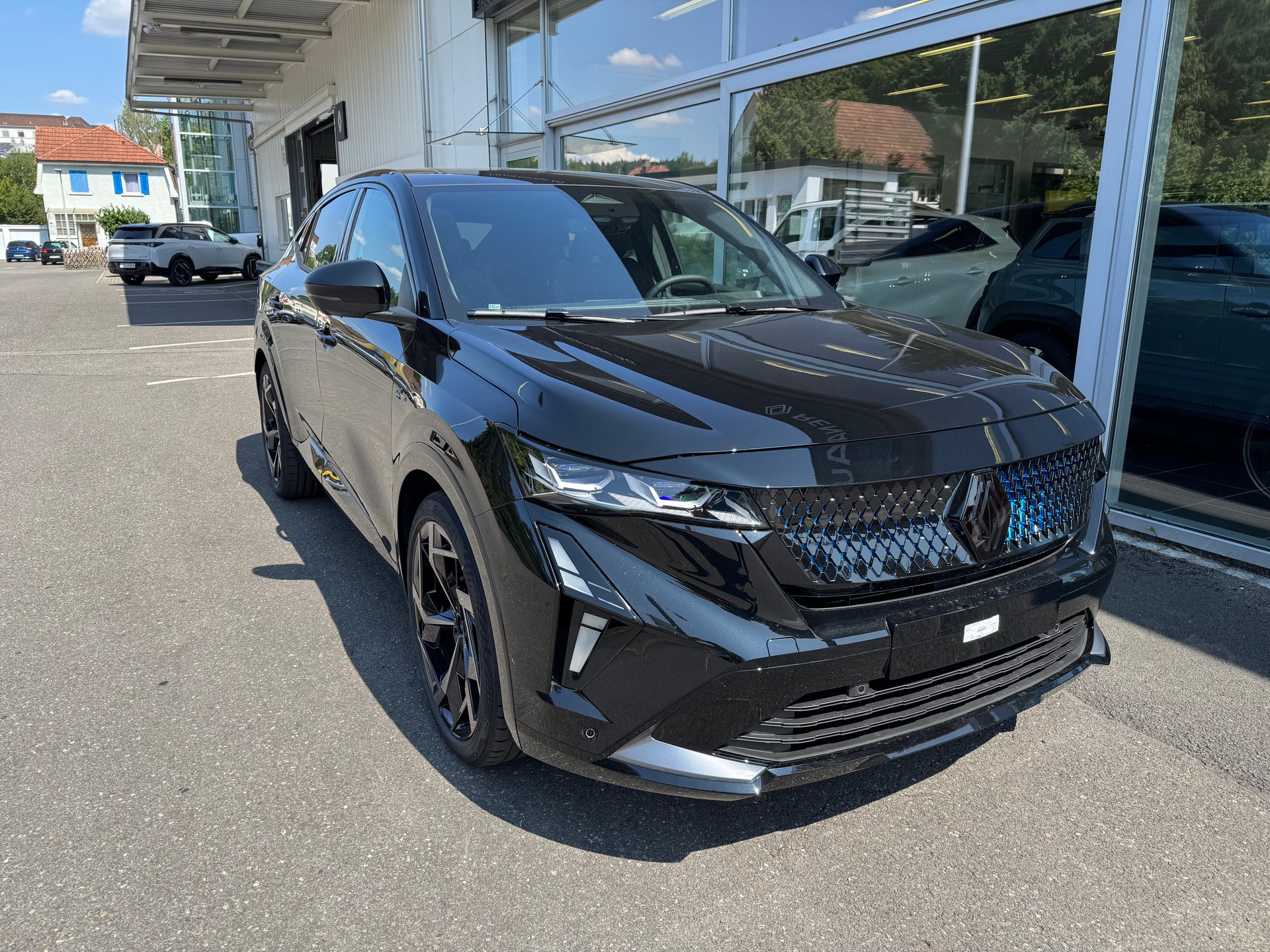 RENAULT Rafale 1.2 E-Tech Plug-in Hybrid 300 4x4 Atelier Alpine-image-4