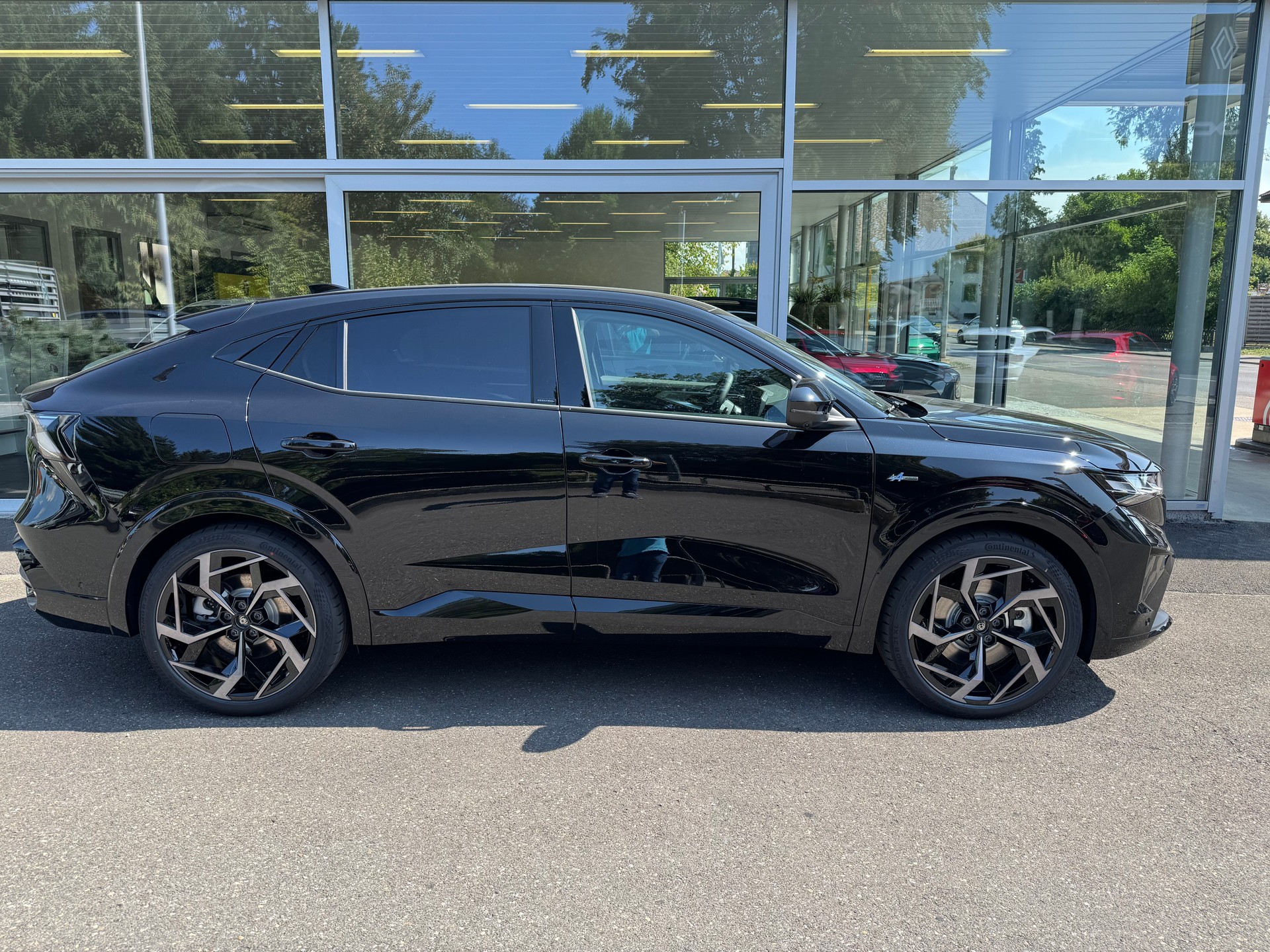 RENAULT Rafale 1.2 E-Tech Plug-in Hybrid 300 4x4 Atelier Alpine-image-1