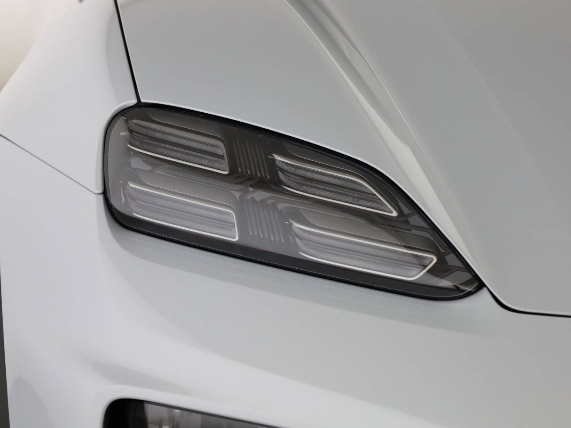 PORSCHE Macan 4-image-7