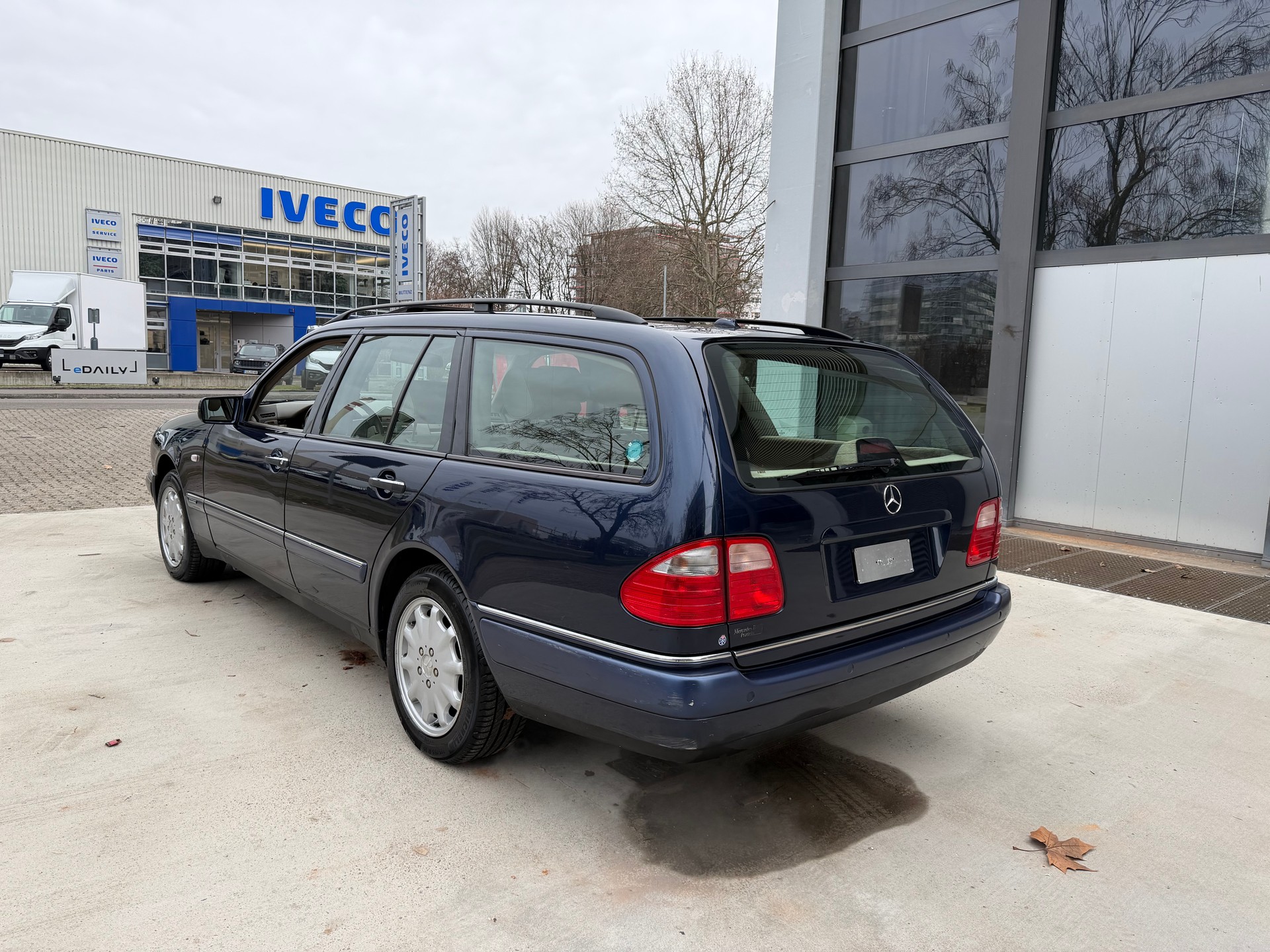 MERCEDES-BENZ E 430 Elégance Automatic-image-2