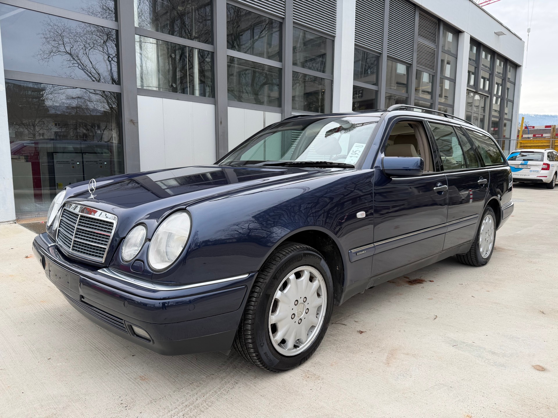 MERCEDES-BENZ E 430 Elégance Automatic-image-0