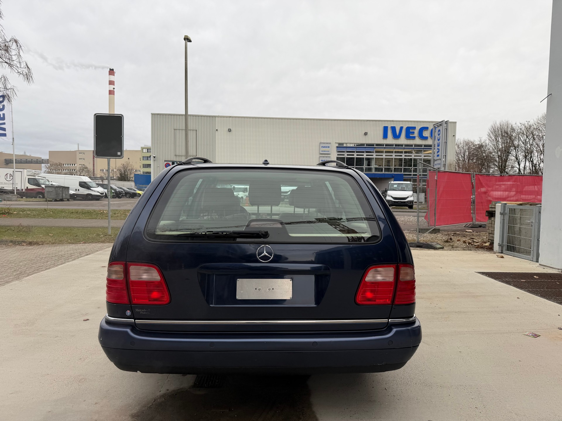 MERCEDES-BENZ E 430 Elégance Automatic-image-3