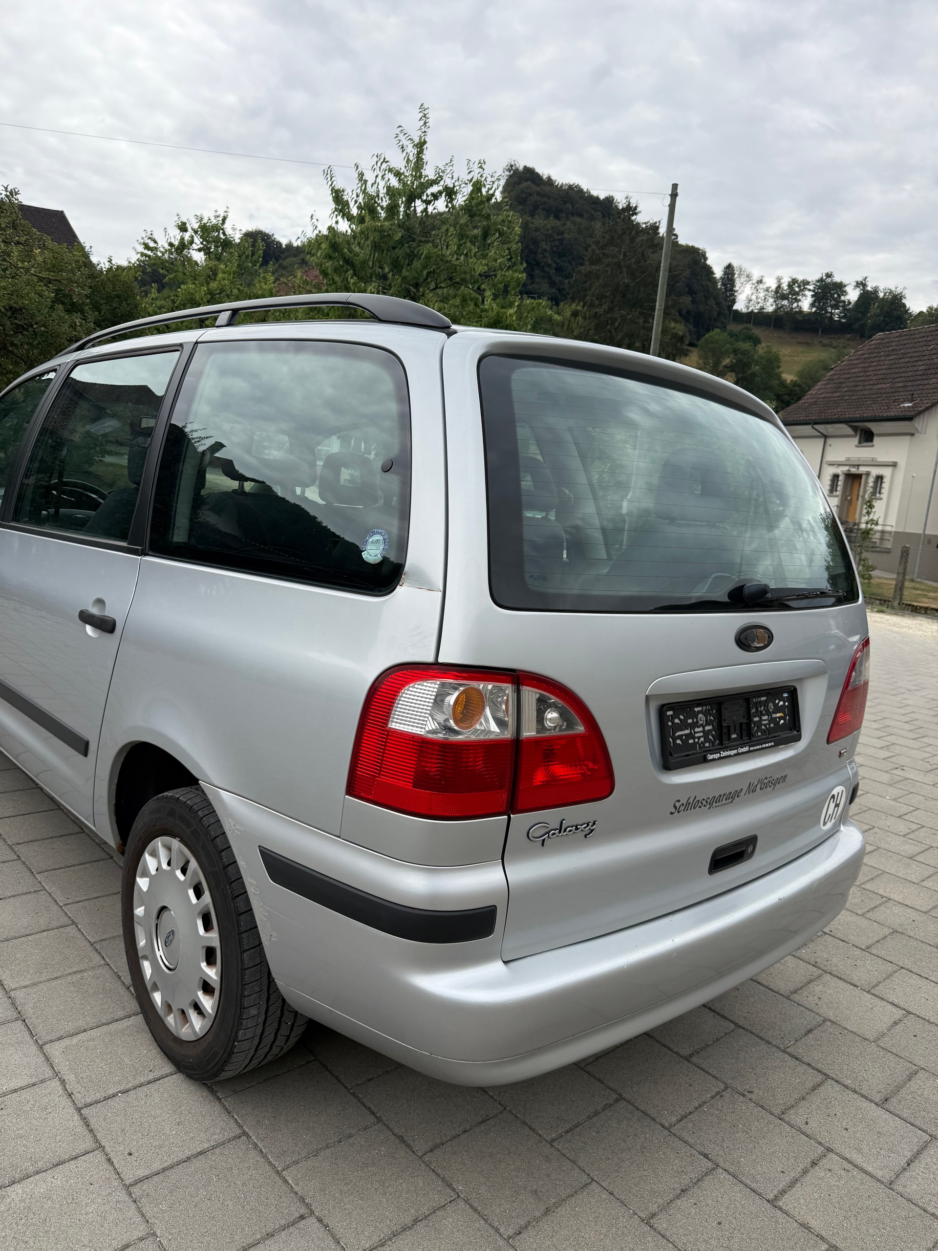 FORD GALAXY-image-5