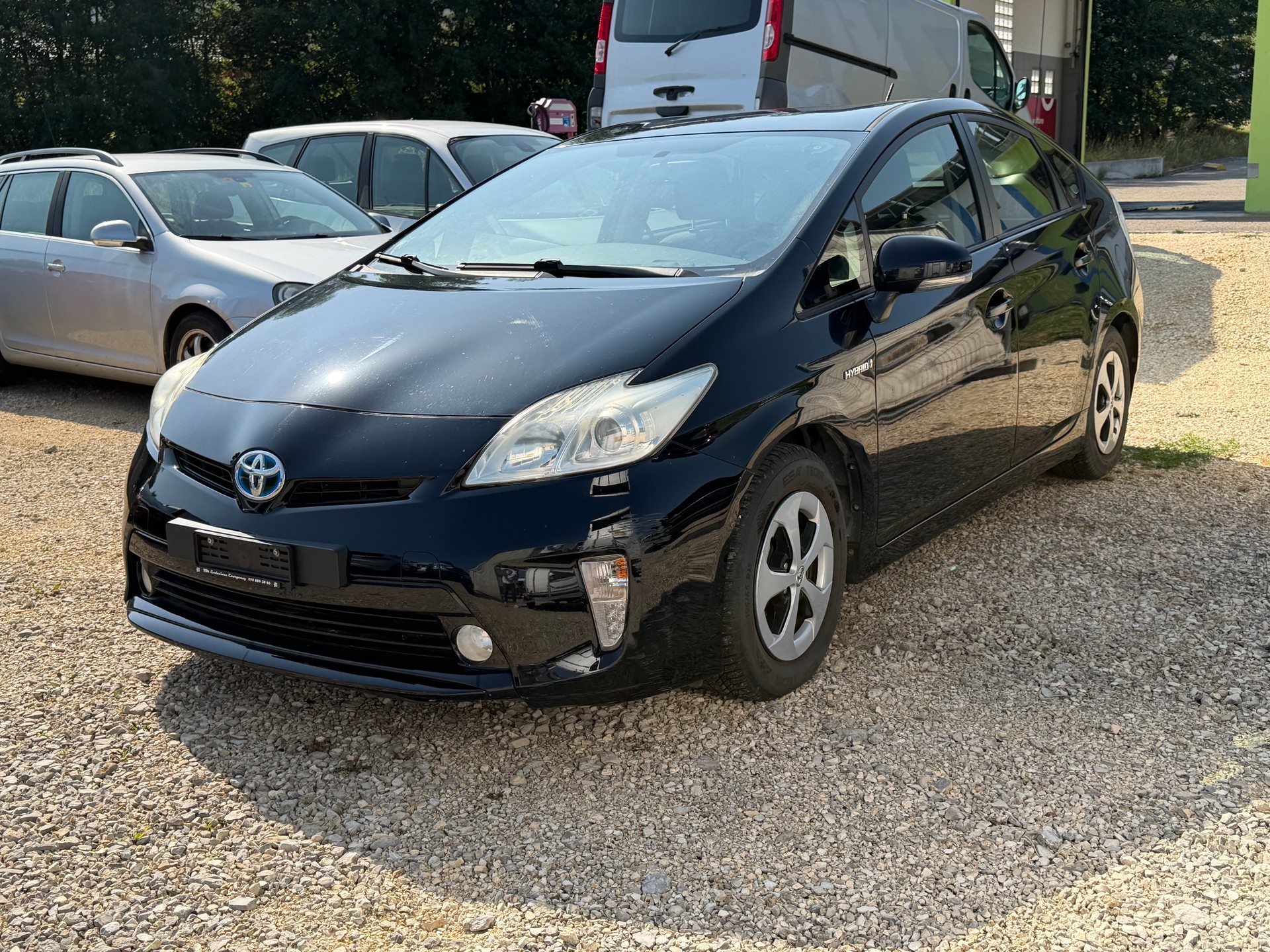 TOYOTA Prius 1.8 16V HSD Luna-image-0