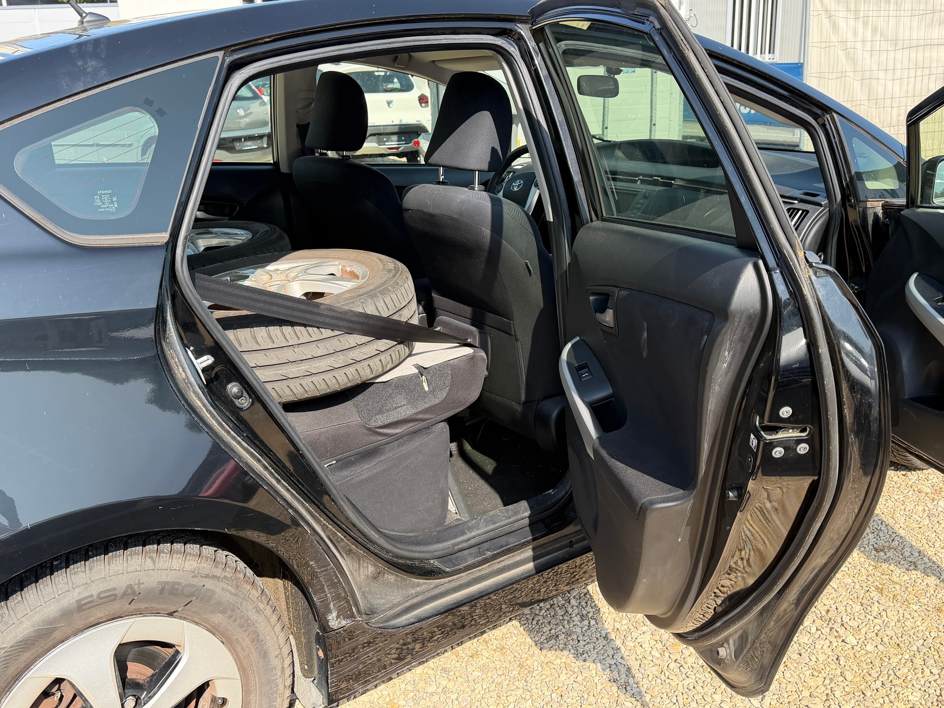TOYOTA Prius 1.8 16V HSD Luna-image-7