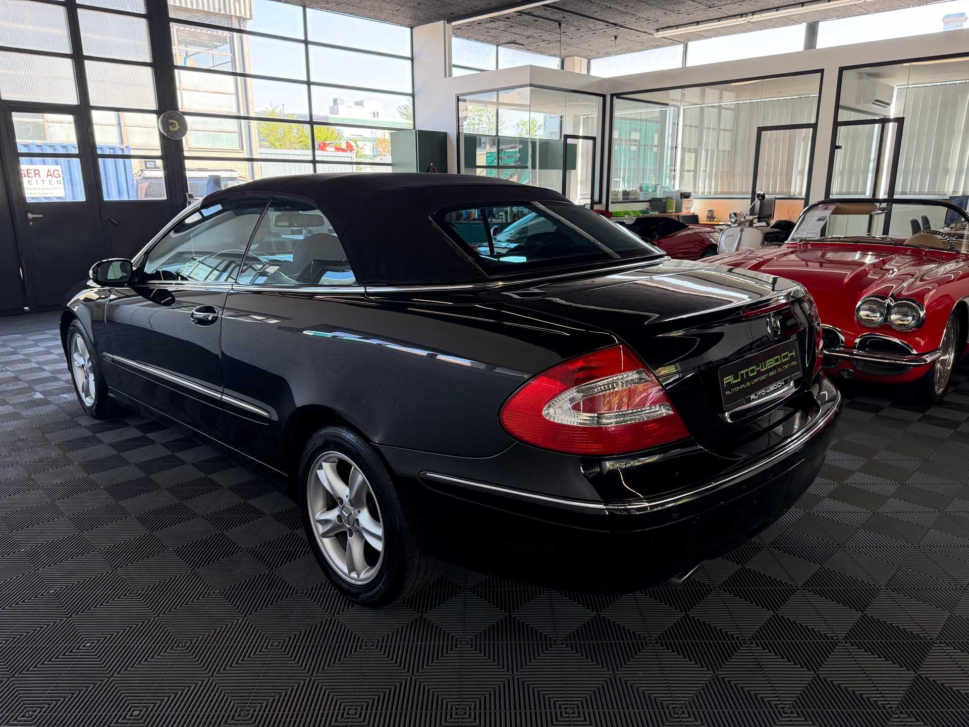 MERCEDES-BENZ CLK 320 Avantgarde Automatic-image-4