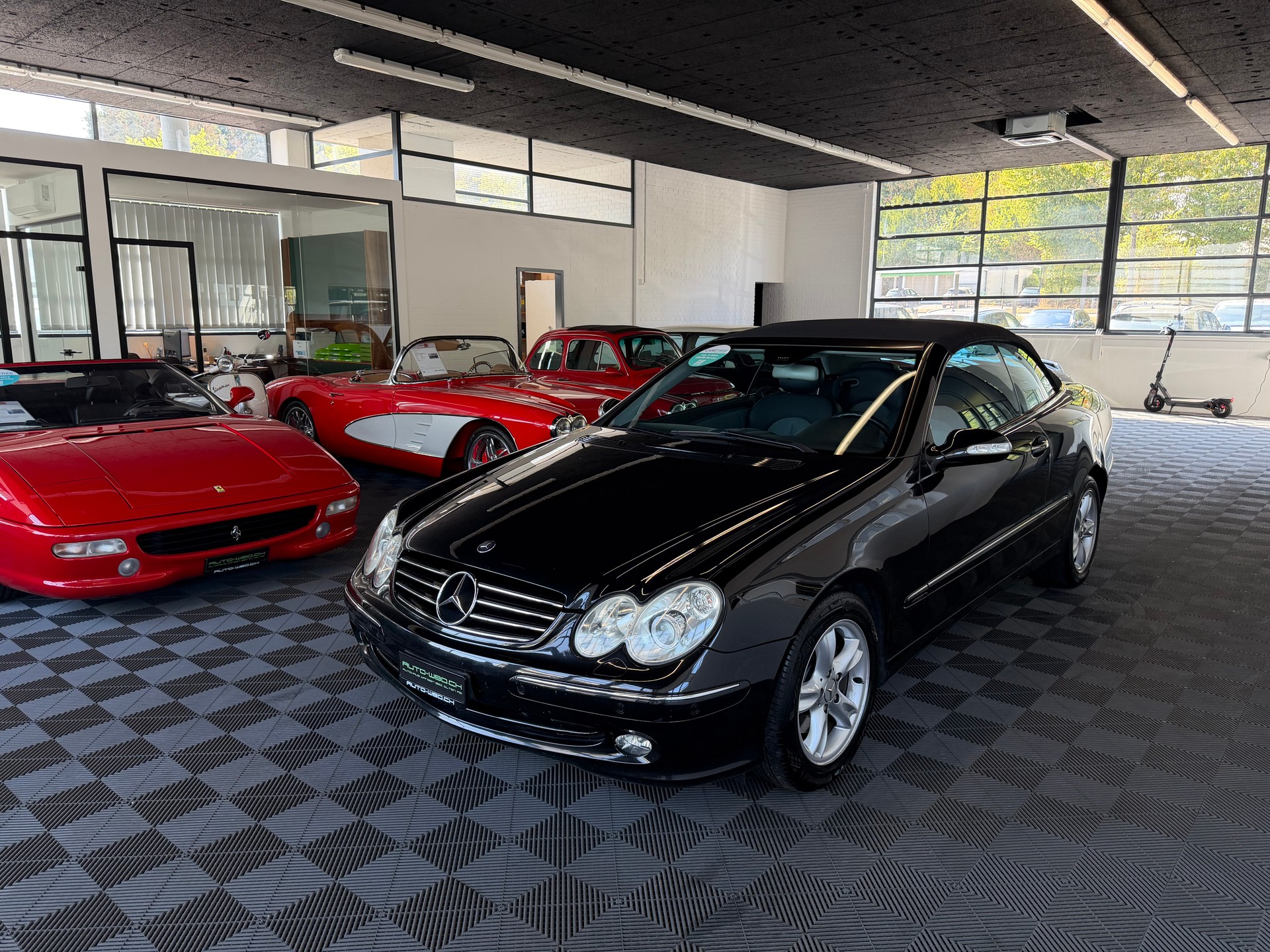 MERCEDES-BENZ CLK 320 Avantgarde Automatic-image-5