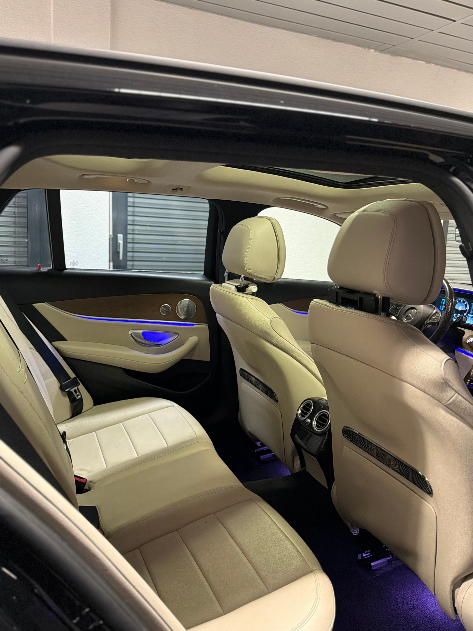 MERCEDES-BENZ E 350 d Avantgarde 9G-Tronic-image-9