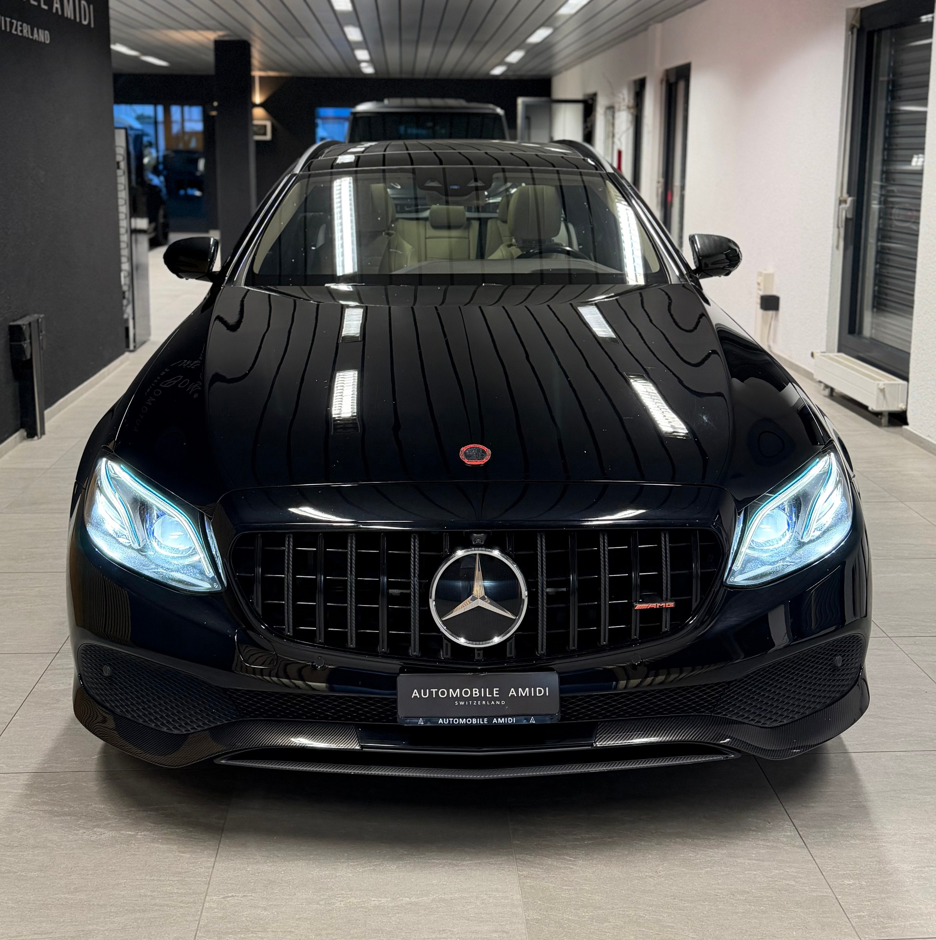 MERCEDES-BENZ E 350 d Avantgarde 9G-Tronic-image-1