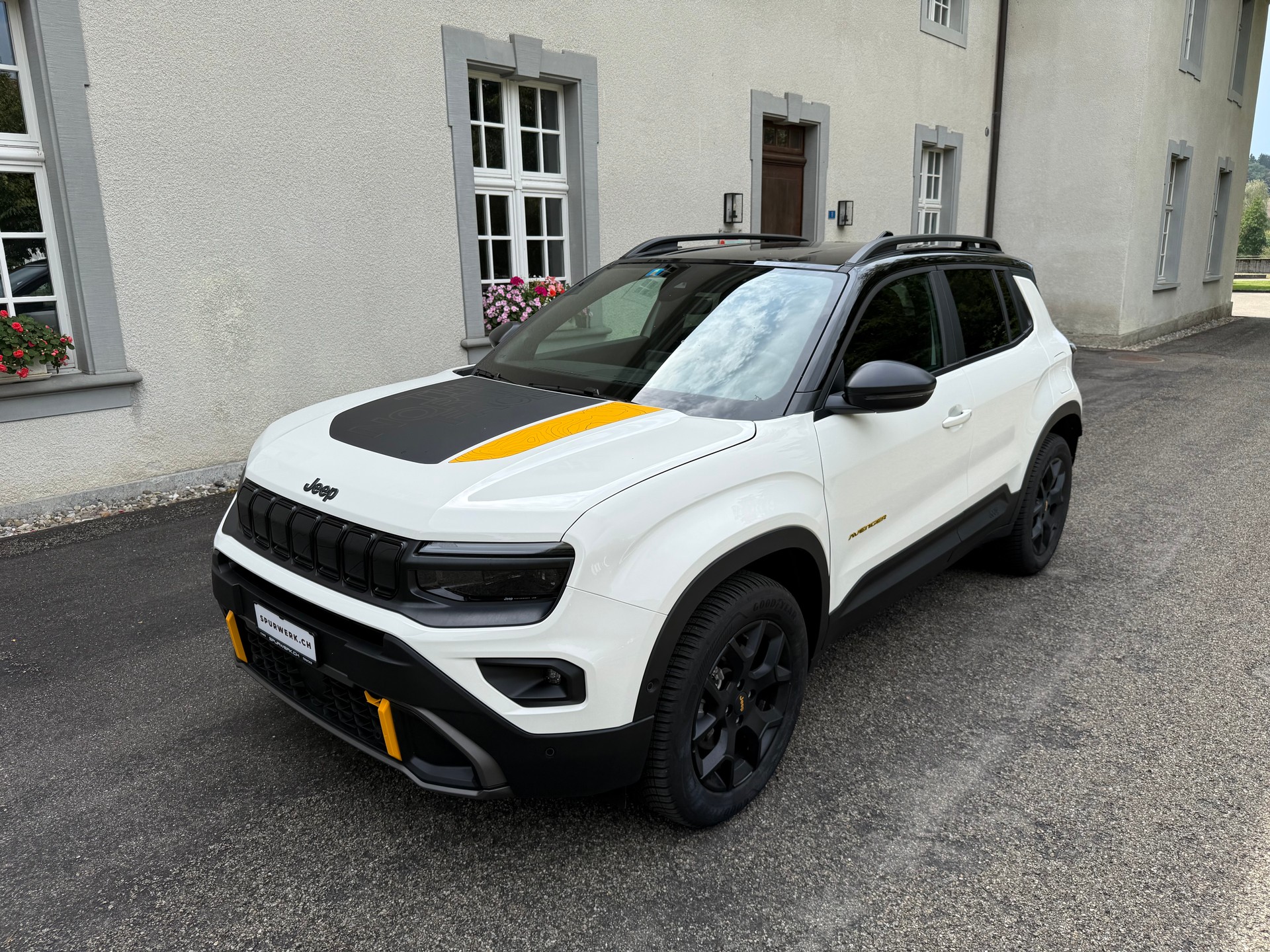JEEP Avenger 1.2 Turbo MHEV The North Face 4xe-image-0