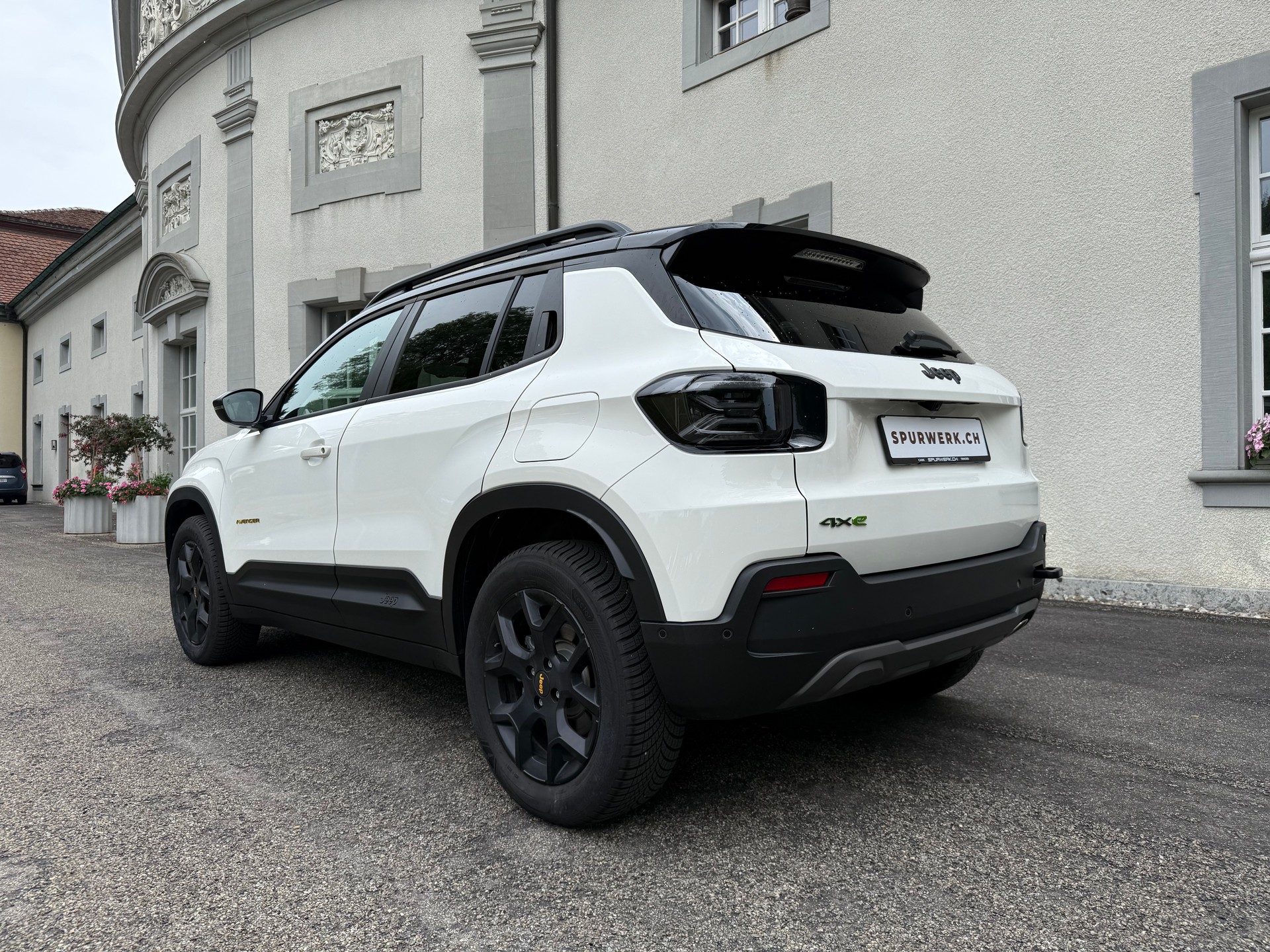 JEEP Avenger 1.2 Turbo MHEV The North Face 4xe-image-4