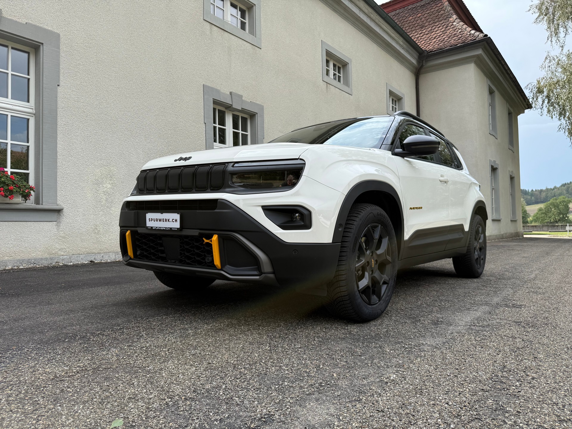 JEEP Avenger 1.2 Turbo MHEV The North Face 4xe-image-2