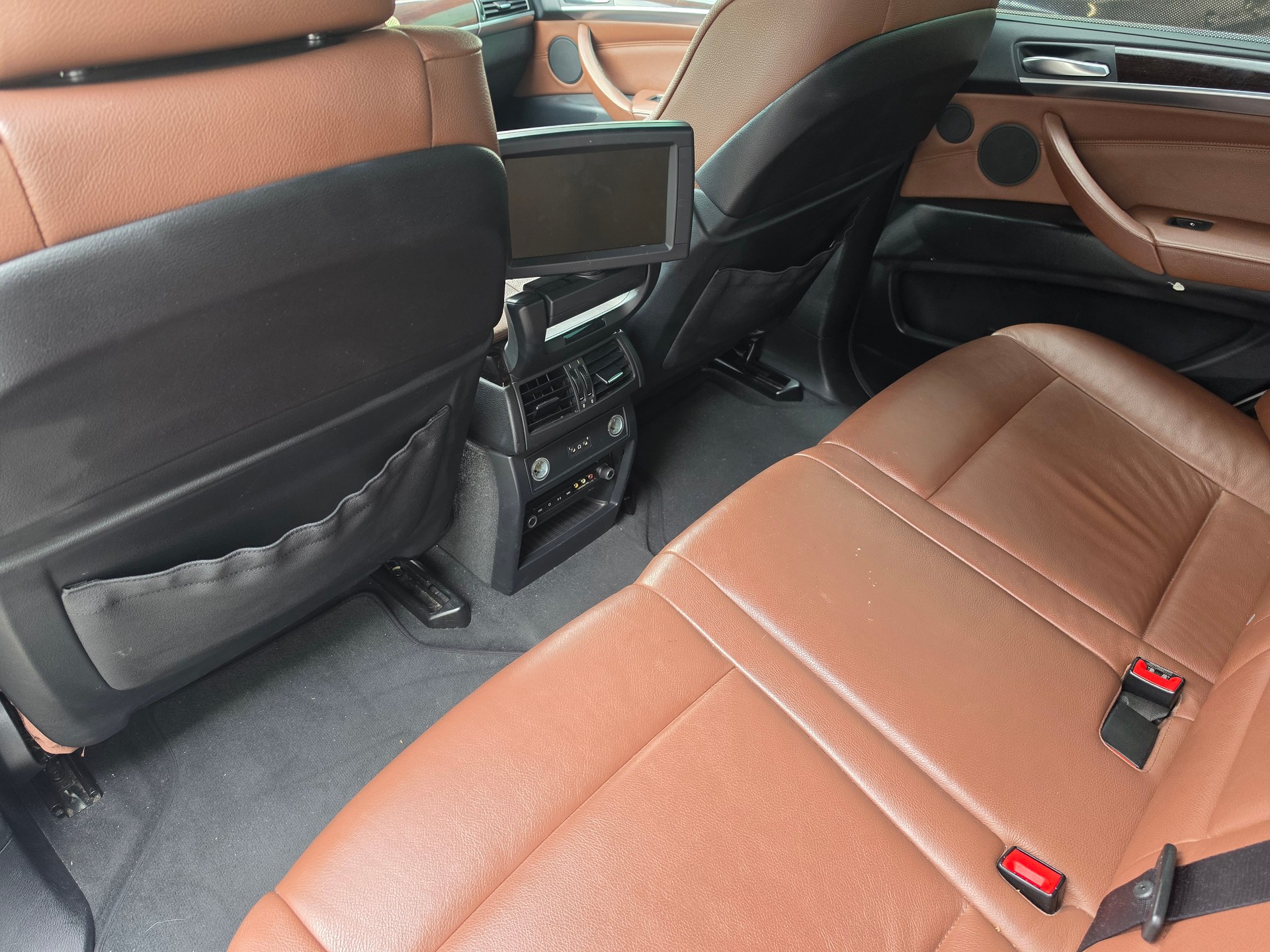 BMW X5 xDrive 40d Steptronic-image-14
