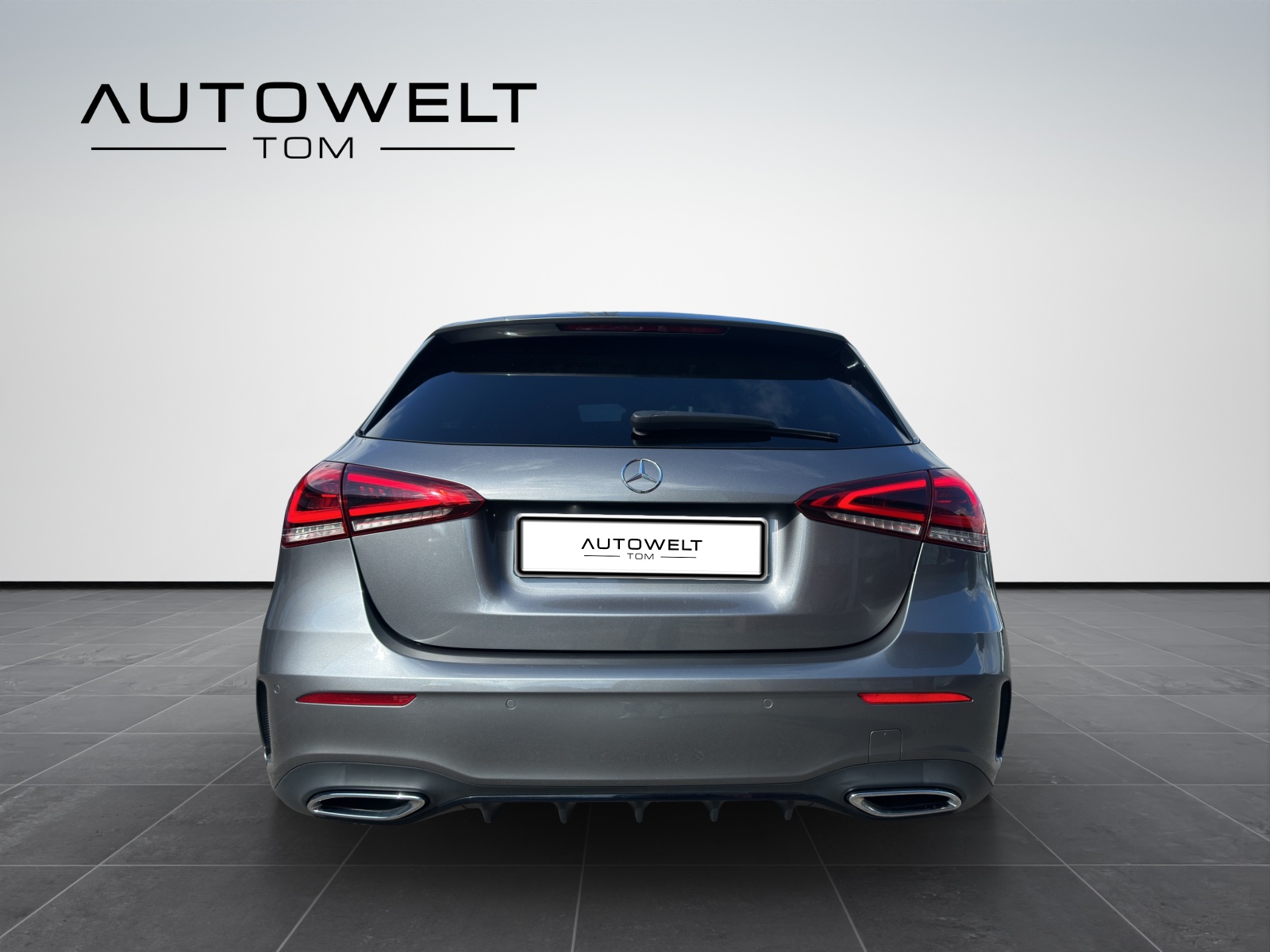 MERCEDES-BENZ A 220 AMG Line 7G-DCT-image-5