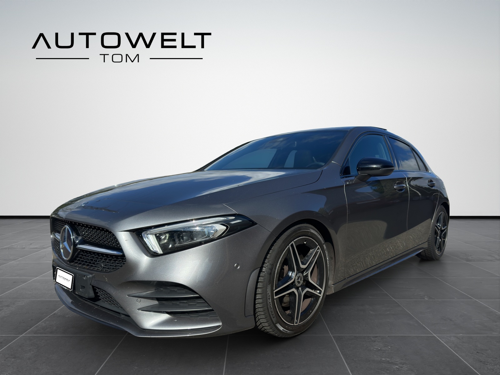 MERCEDES-BENZ A 220 AMG Line 7G-DCT-image-0