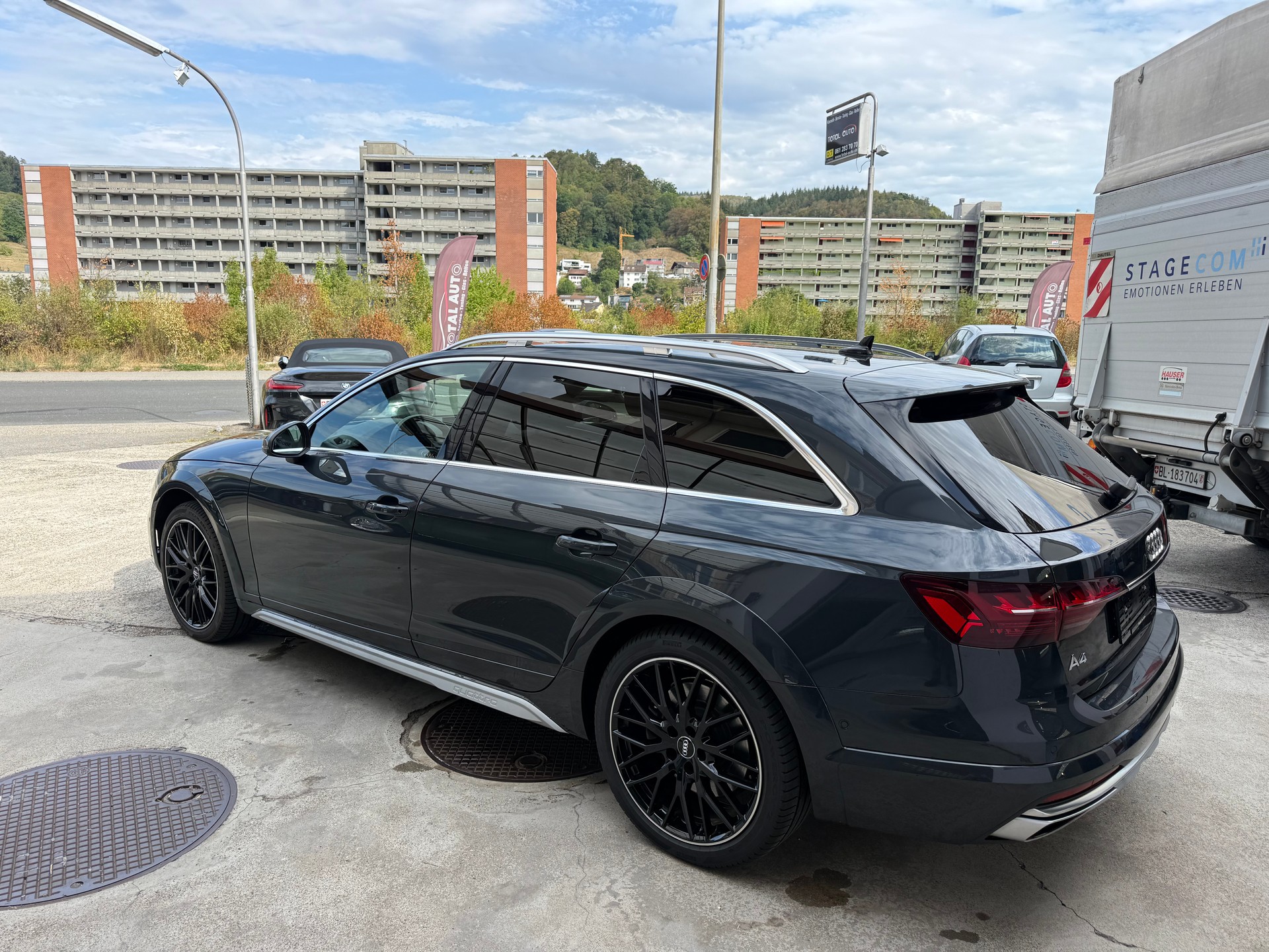AUDI A4 allroad 45 TFSI quattro S-tronic-image-4