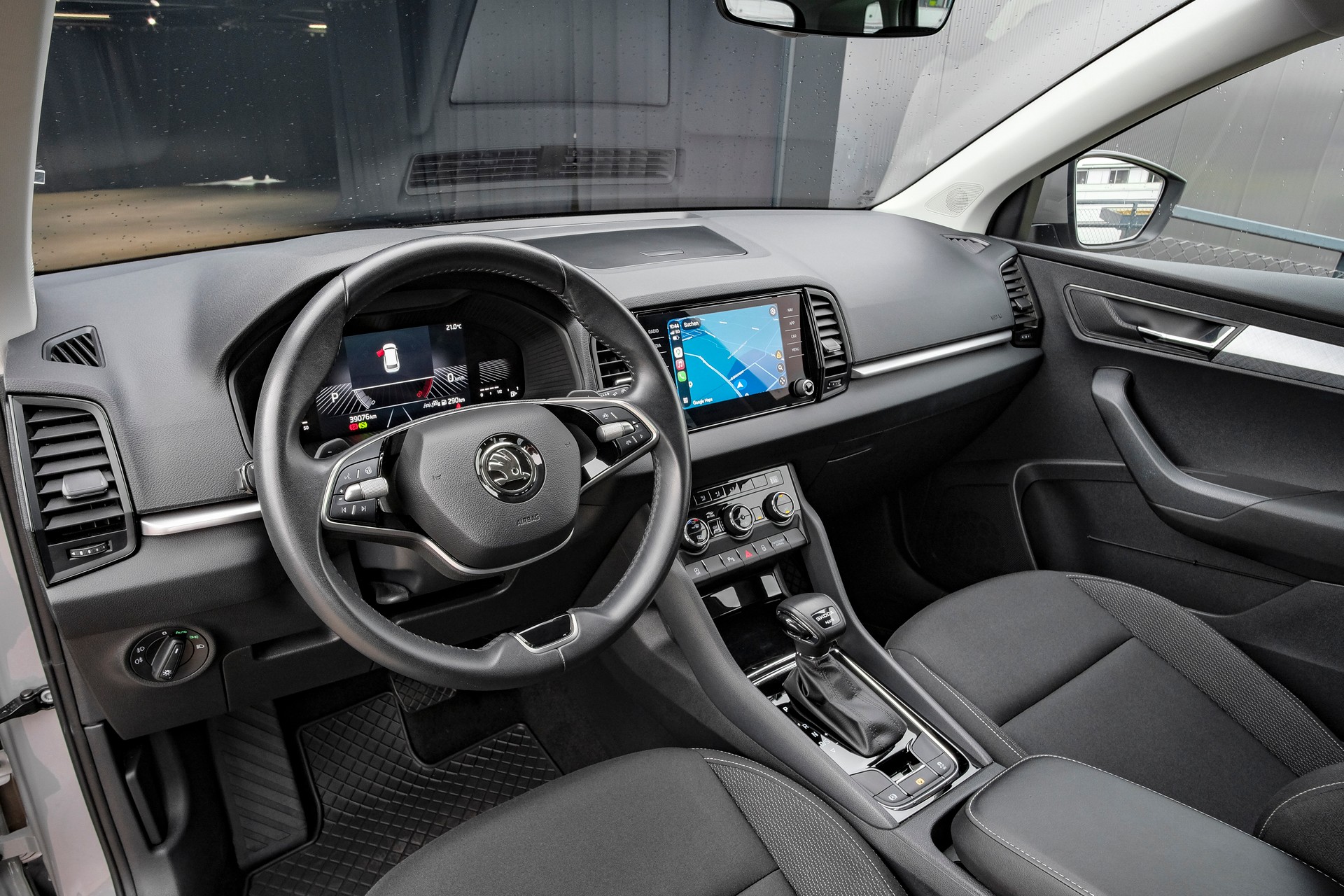SKODA Karoq 2.0 TDI Fresh 4x4 DSG-image-12