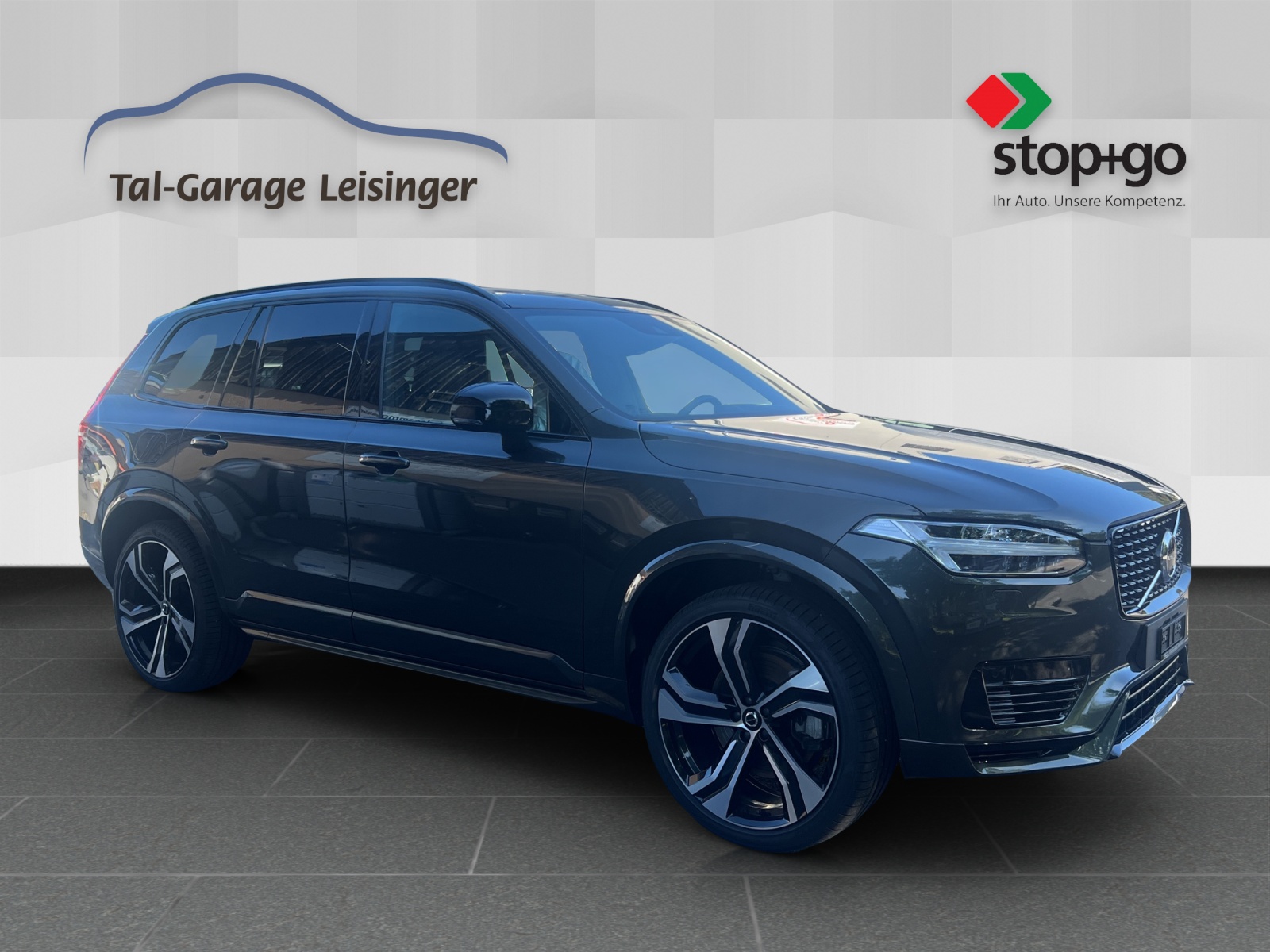VOLVO XC90 T8 eAWD PluginHybrid R-Design Geartronic-image-2