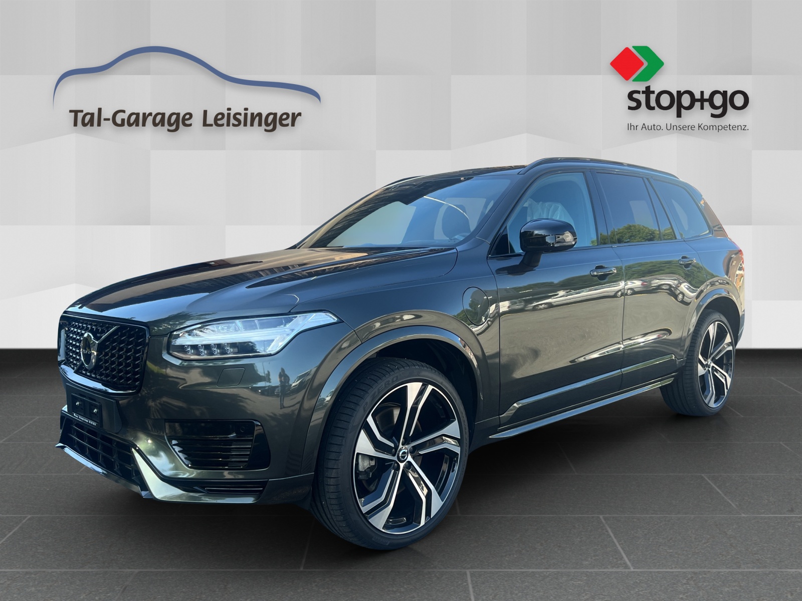 VOLVO XC90 T8 eAWD PluginHybrid R-Design Geartronic-image-0