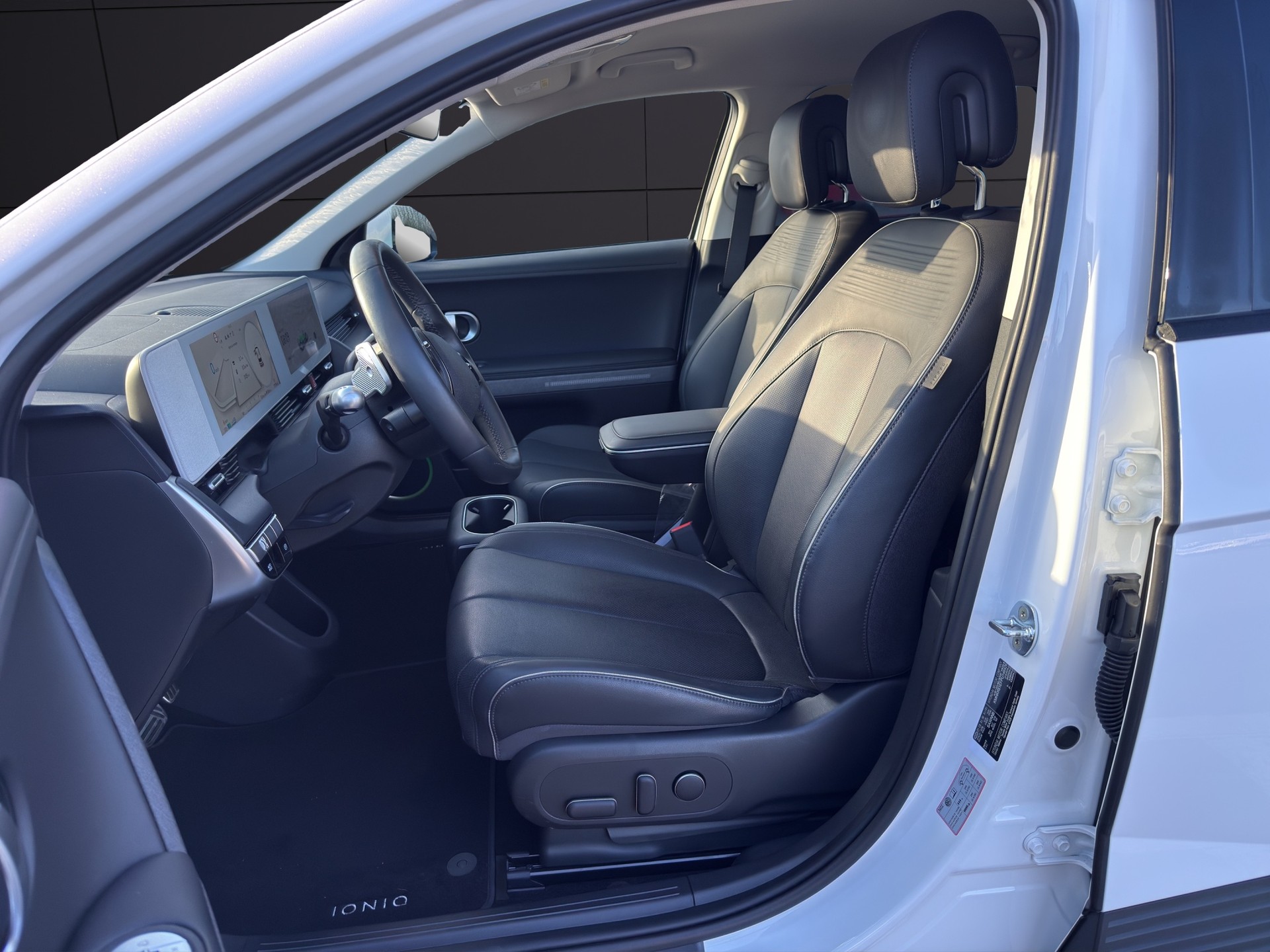 HYUNDAI Ioniq 5 77kWh Amplia 2WD-image-14