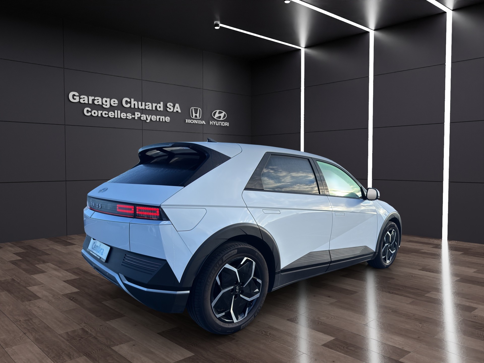 HYUNDAI Ioniq 5 77kWh Amplia 2WD-image-4