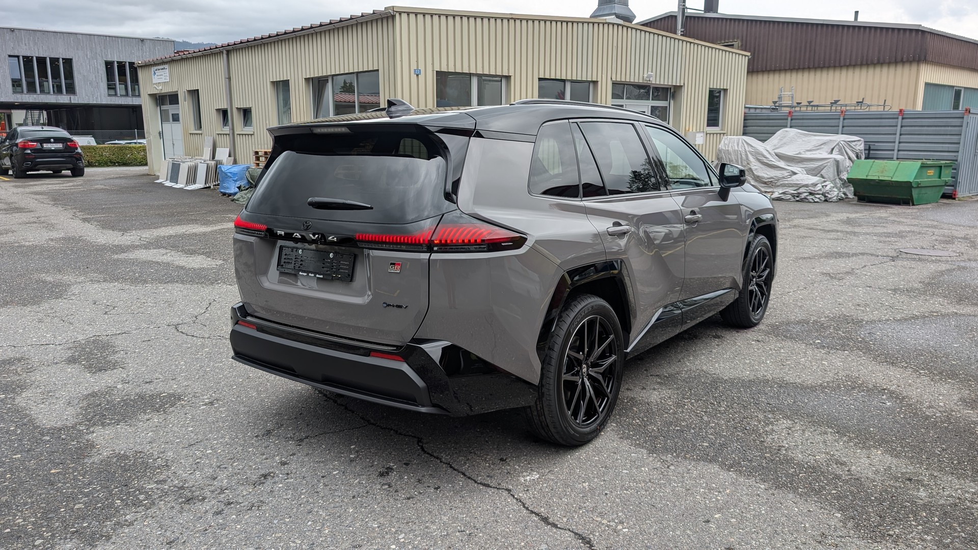 TOYOTA RAV-4 2.5 PHEV GR Sport e-CVT AWD-image-4