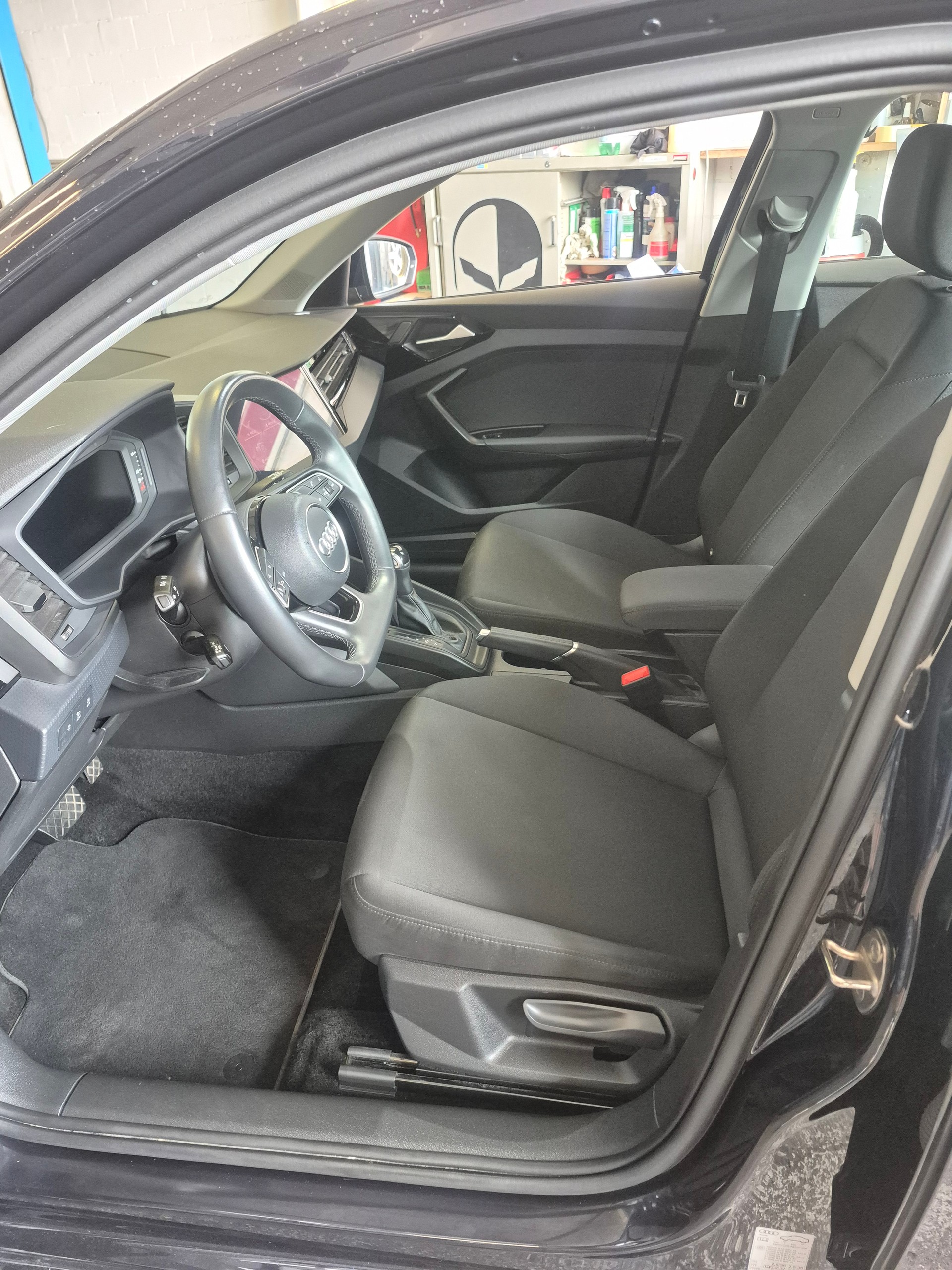 AUDI A1 Sportback 30 TFSI S-tronic-image-11