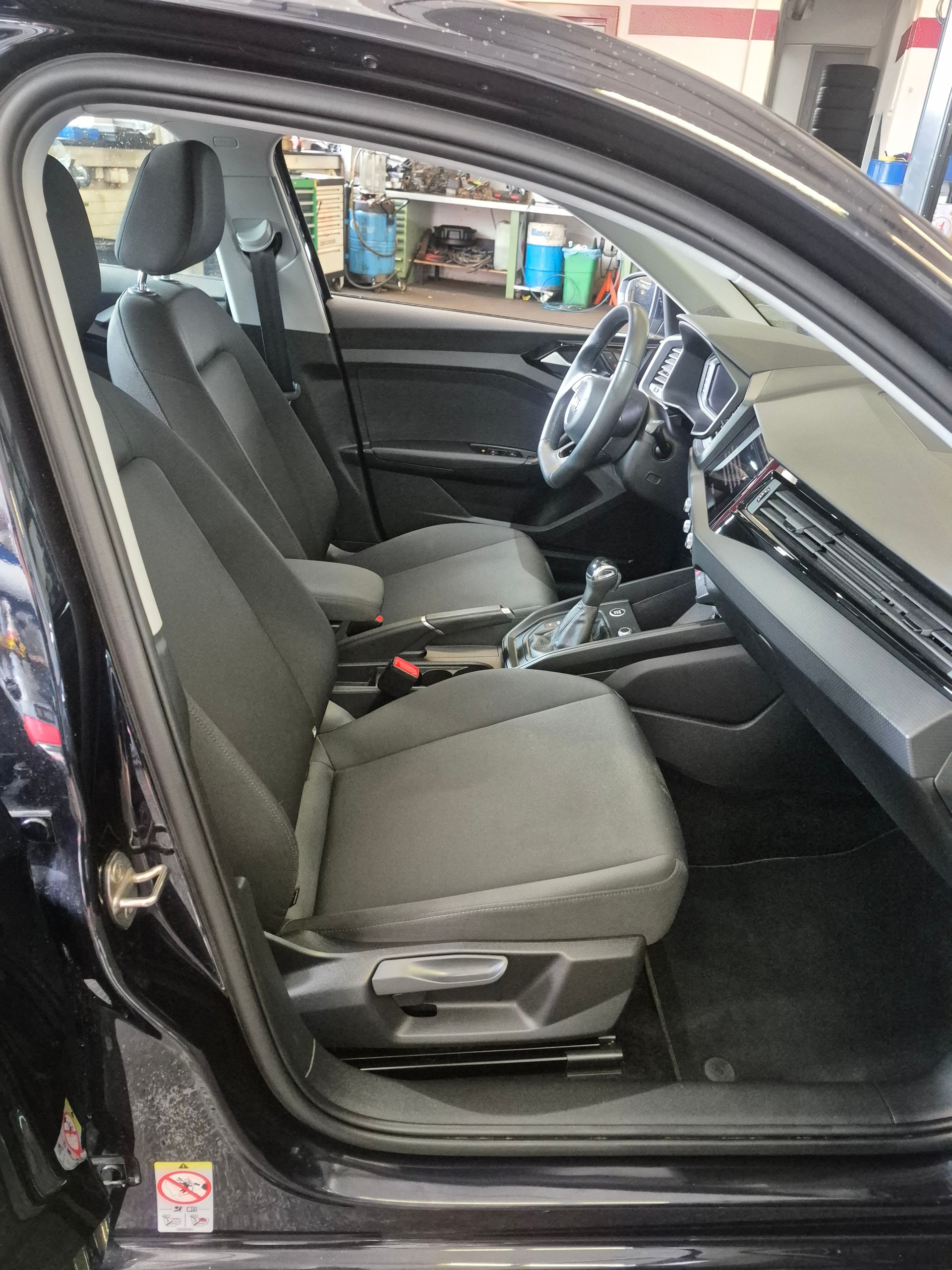 AUDI A1 Sportback 30 TFSI S-tronic-image-13