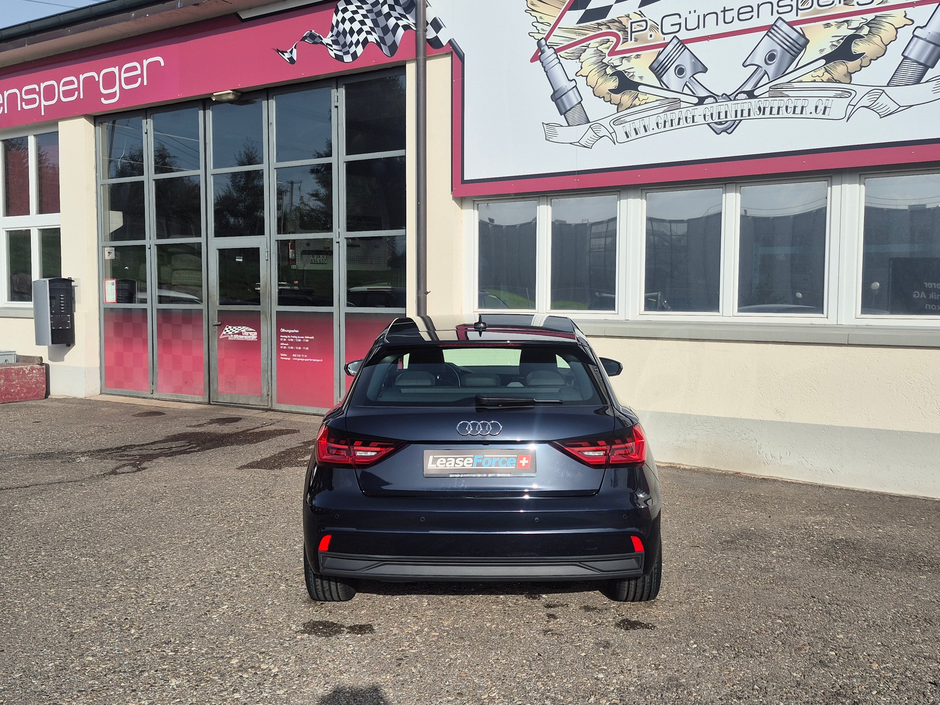 AUDI A1 Sportback 30 TFSI S-tronic-image-4