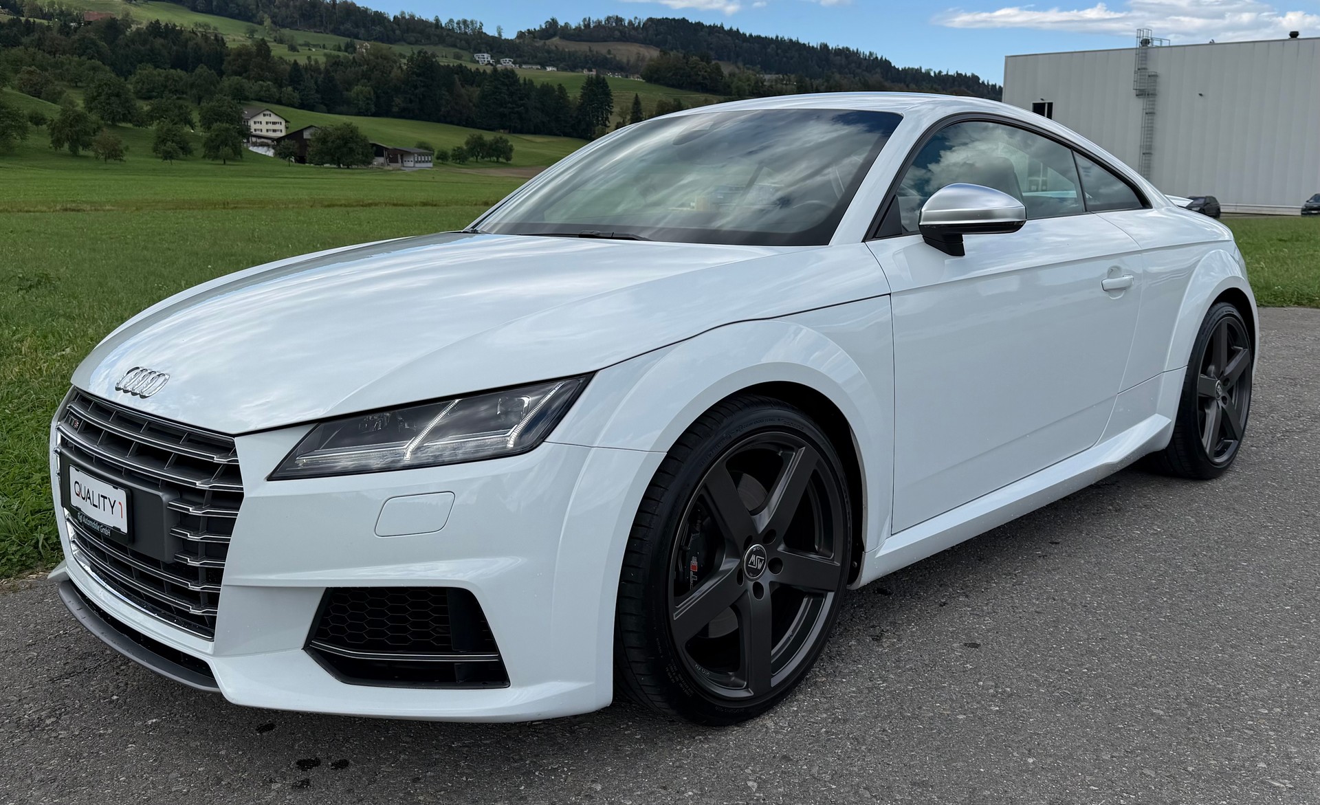 AUDI TTS Coupé 2.0 TFSI quattro S-tronic-image-1