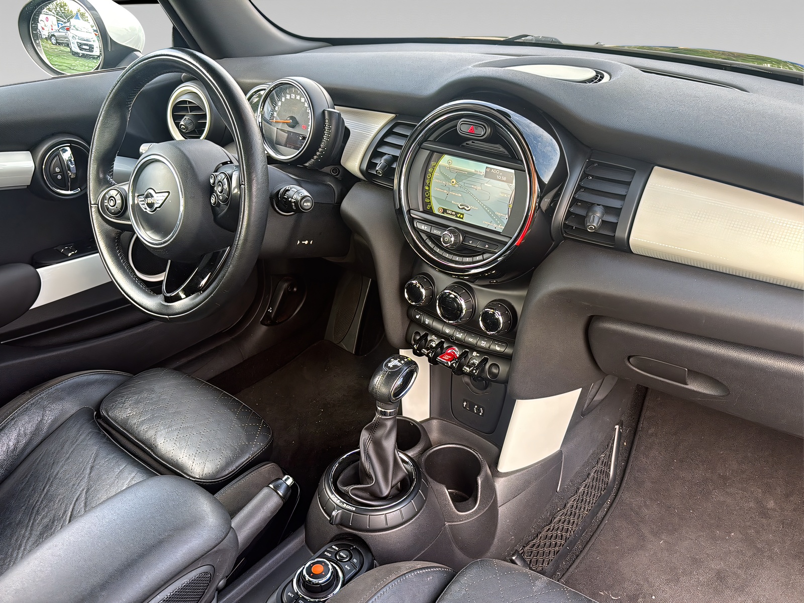 MINI Cooper Classic Edition Steptronic-image-10
