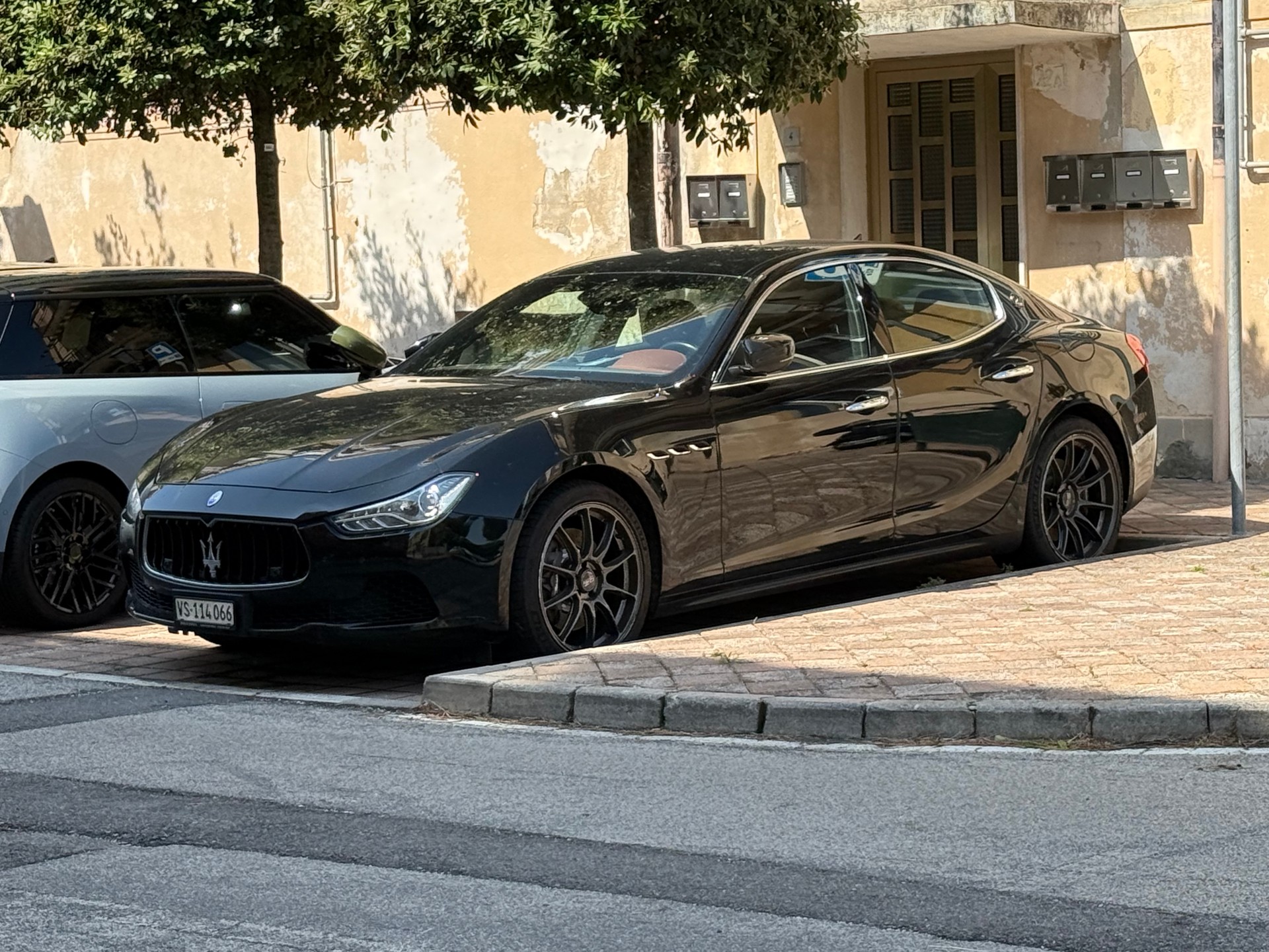 MASERATI 3.0 V6 GranLusso-image-1