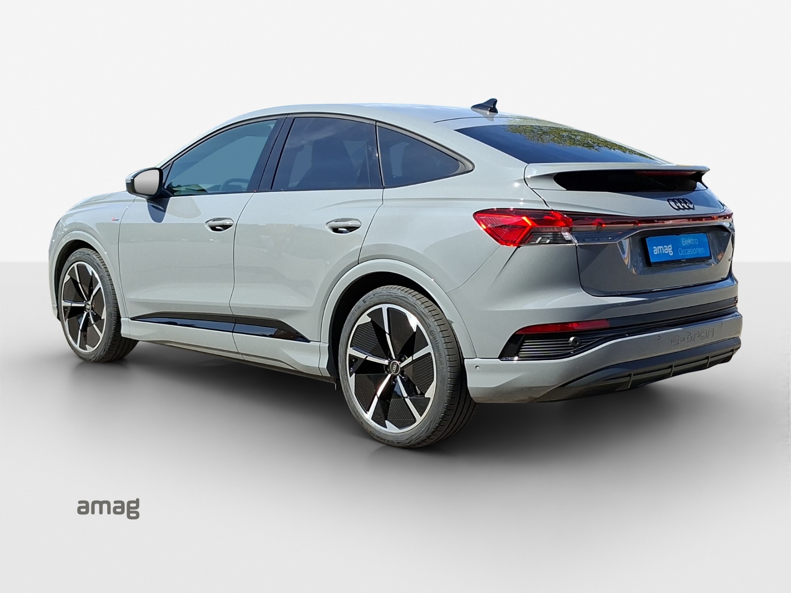 AUDI Q4 Sportback e-tron 50 quattro-image-2