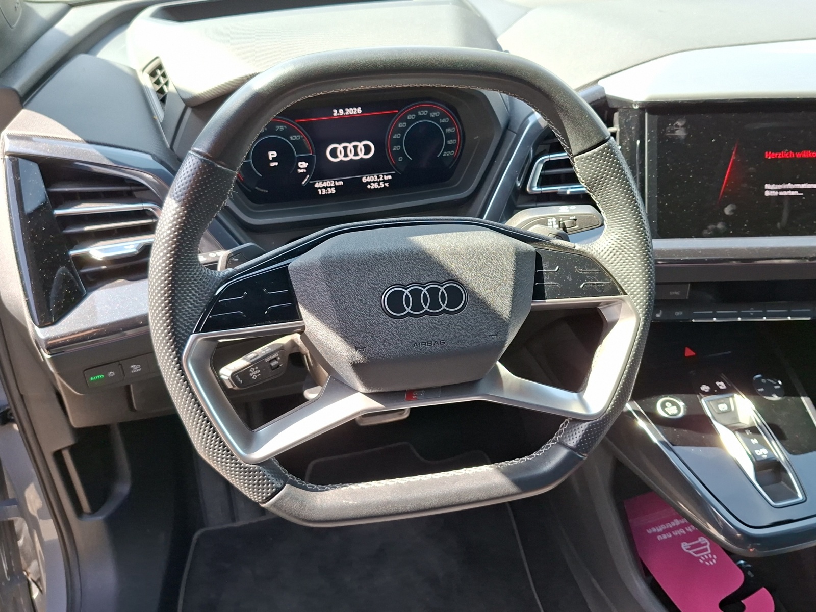 AUDI Q4 Sportback e-tron 50 quattro-image-9
