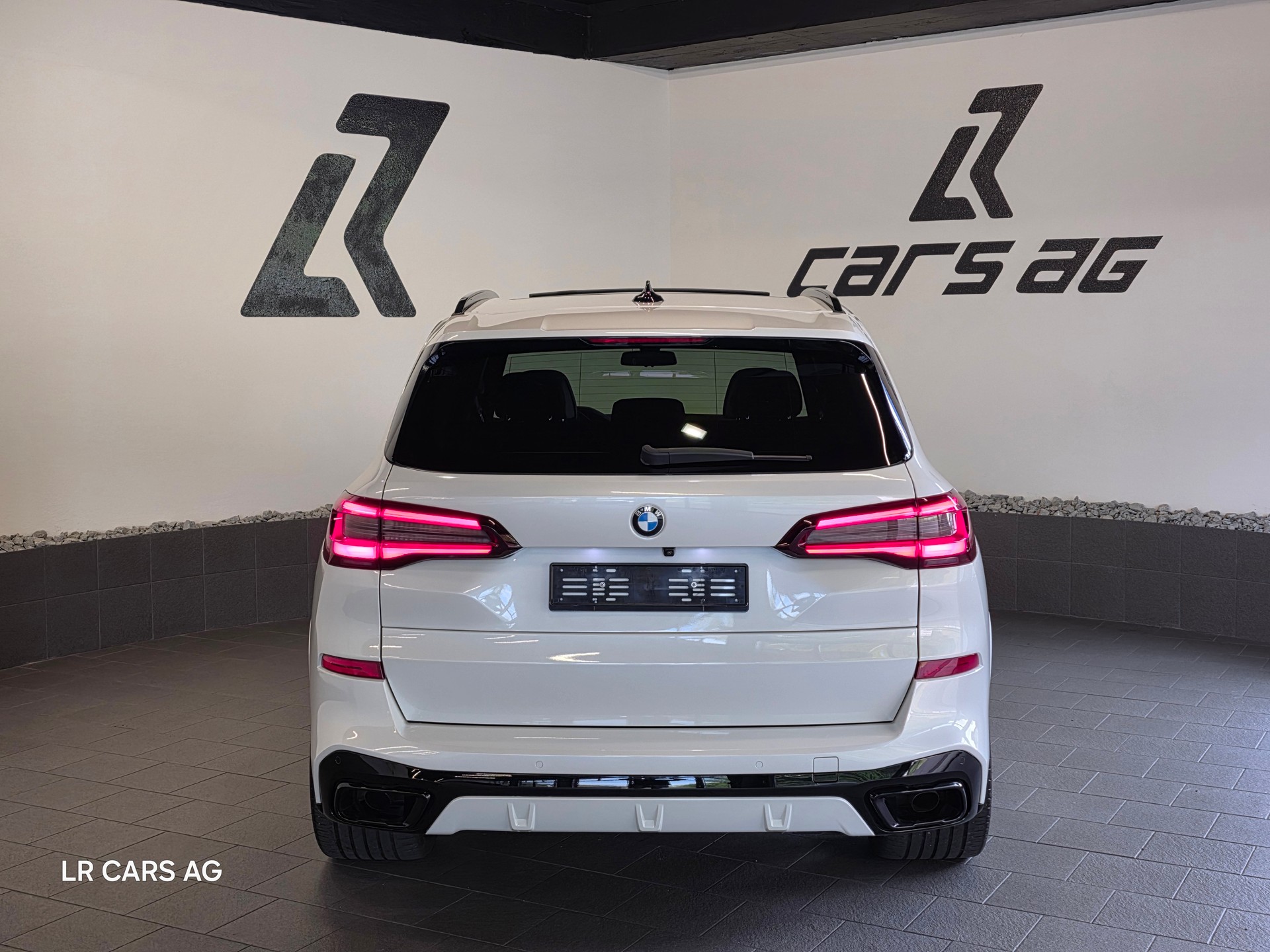 BMW X5 xDrive 48V 40d M Sport Steptronic-image-6
