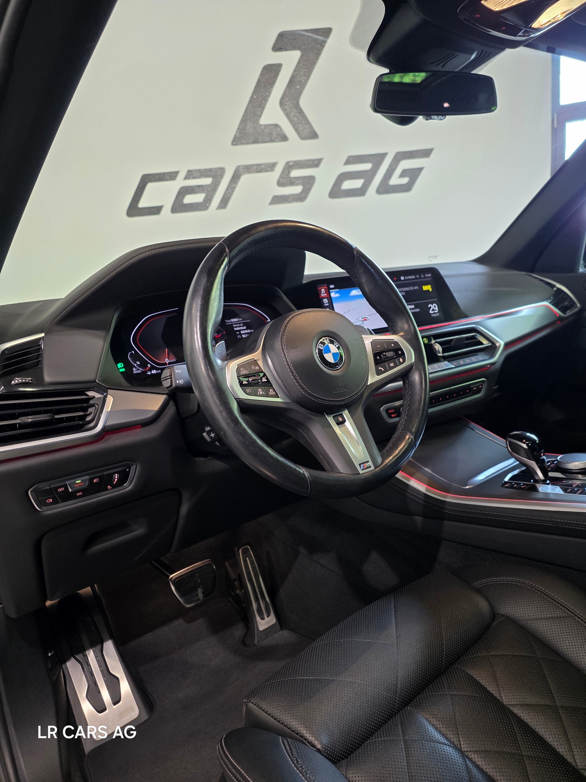 BMW X5 xDrive 48V 40d M Sport Steptronic-image-12