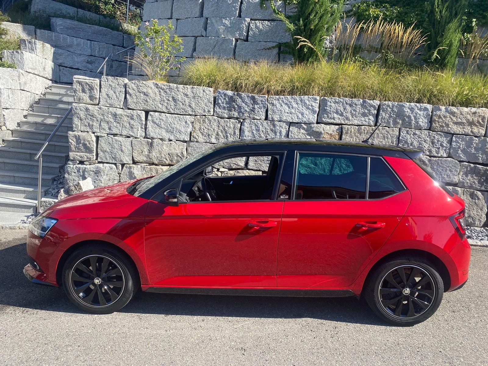 SKODA Fabia 1.0 TSI Monte Carlo-image-1