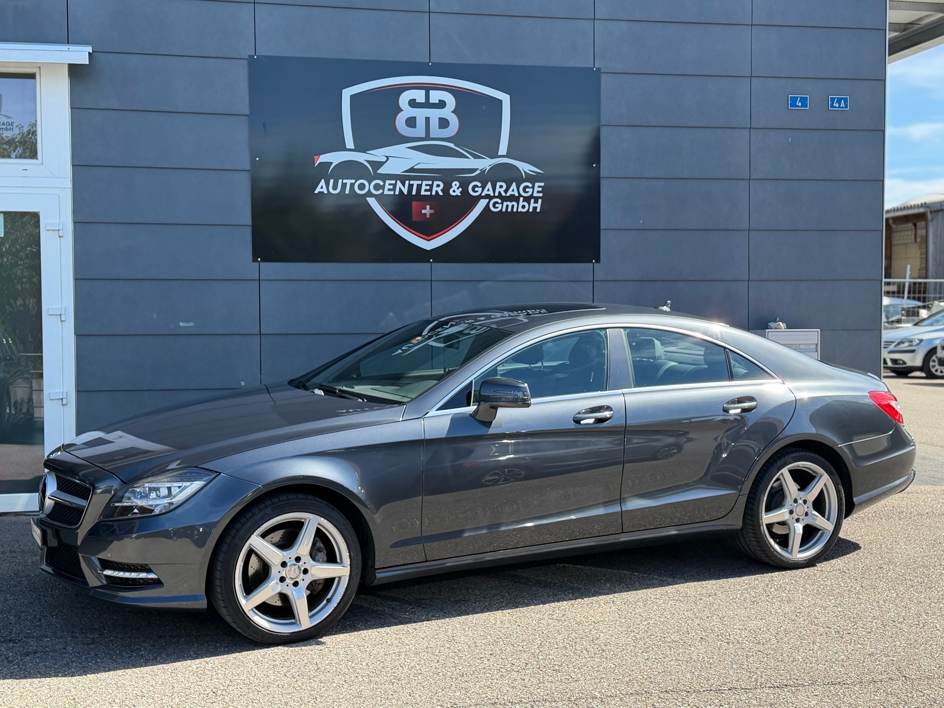 MERCEDES-BENZ CLS 350 BlueTEC 4Matic 7G-Tronic-image-3