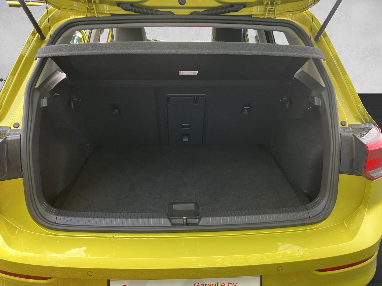 VW Golf 1.5 eTSI mHEV ACT Style DSG-image-10