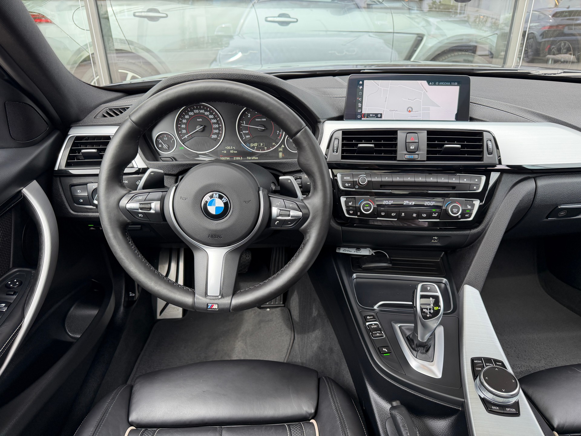 BMW 340i xDrive Touring Edition M Sport Steptronic-image-17