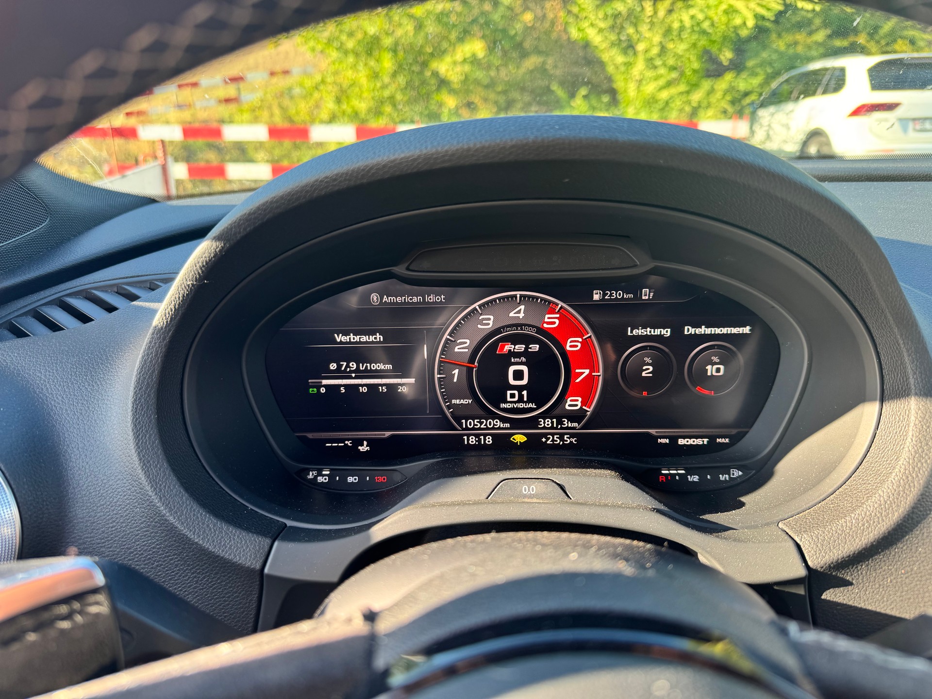AUDI 2.5 T FSI quattro S-Tronic-image-5