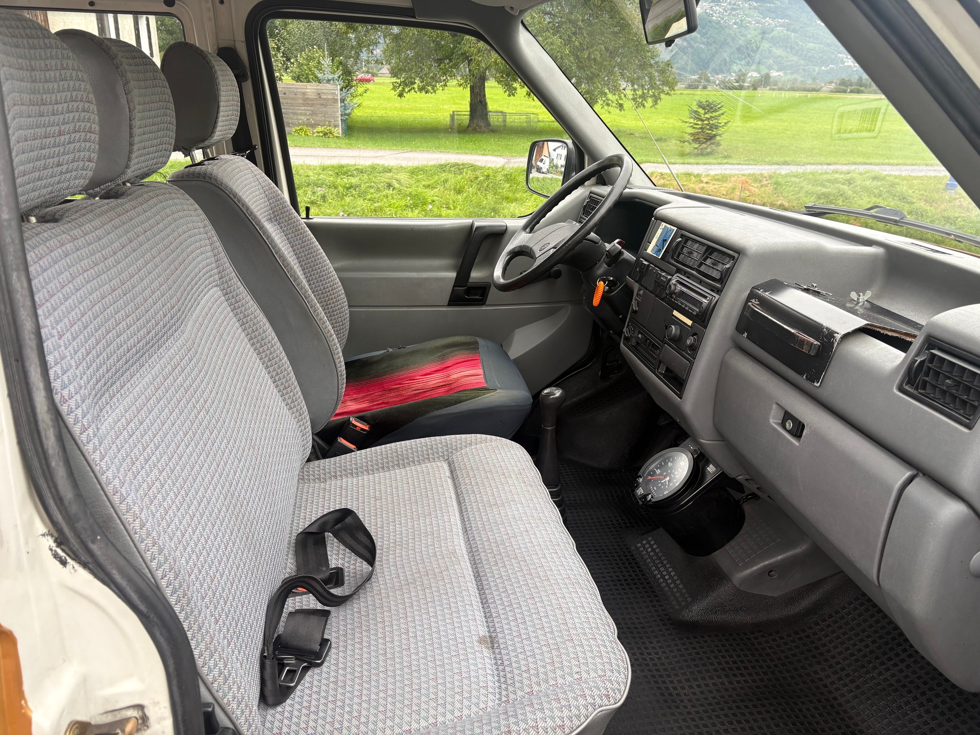 VW T4 2.5 syncro 4X4-image-5