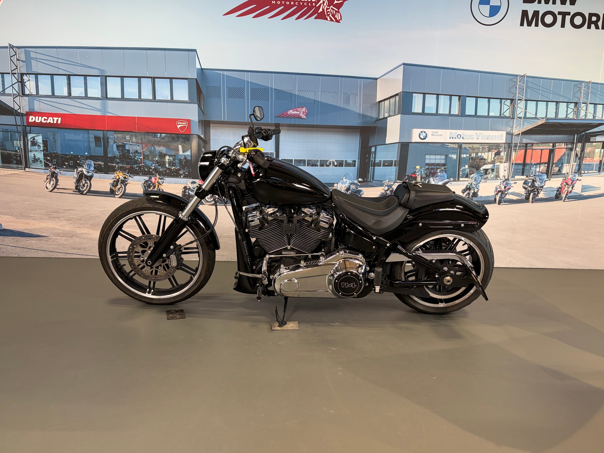 HARLEY-DAVIDSON FXBRS Breakout 114-showroom-element-3