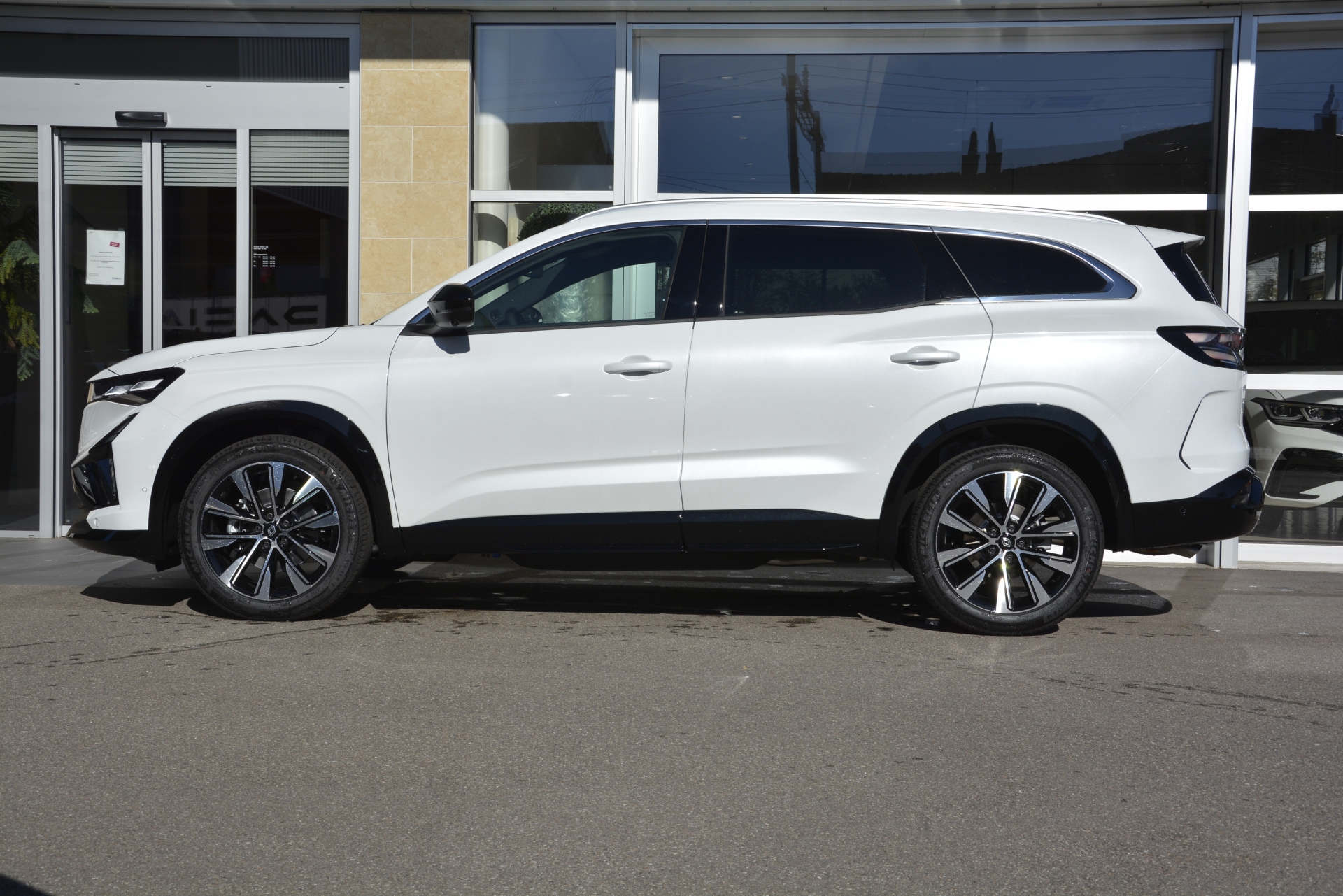 RENAULT Espace E-Tech techno full hybrid E-Tech 200 - 7 Seater-image-2