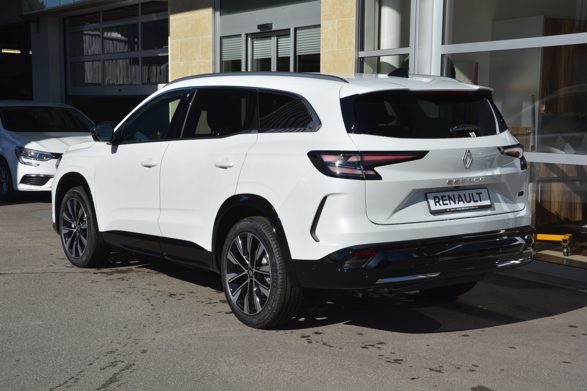 RENAULT Espace E-Tech techno full hybrid E-Tech 200 - 7 Seater-image-3