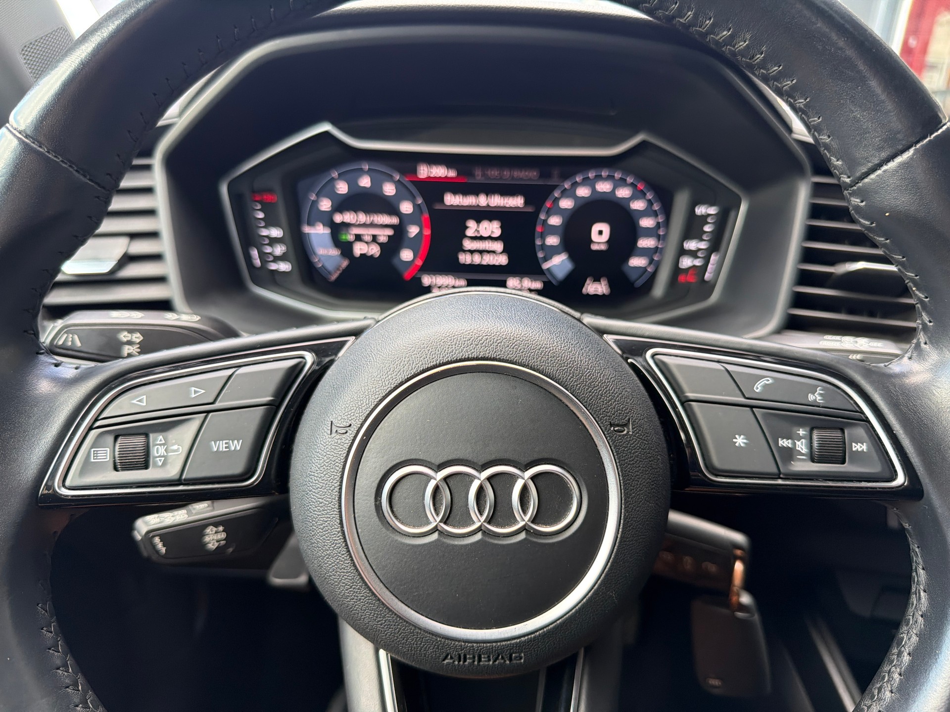 AUDI A1 Sportback 35 TFSI S-tronic-image-16