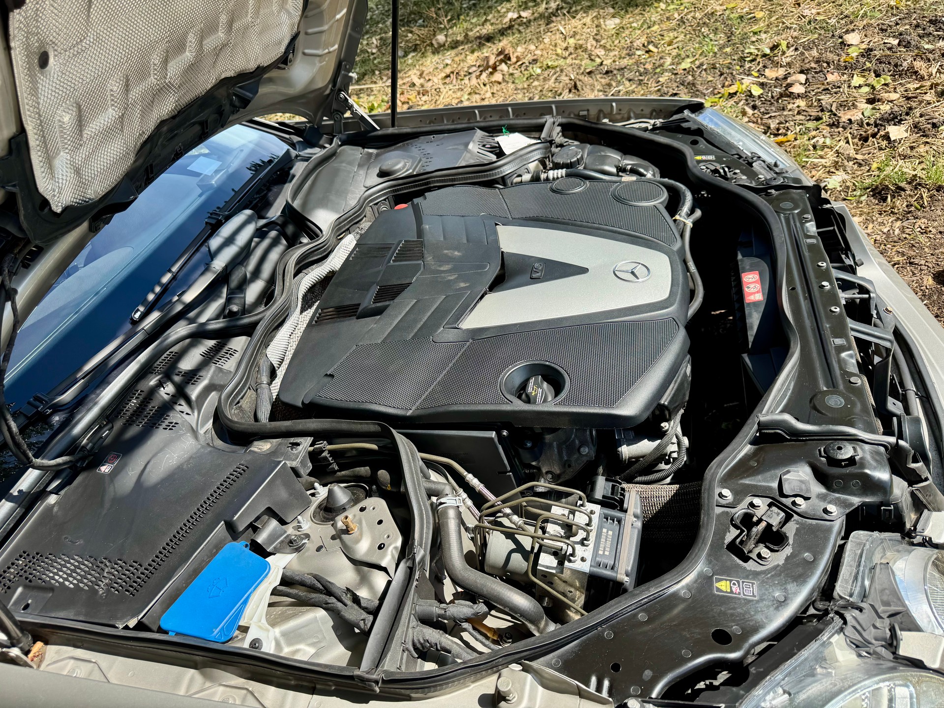 MERCEDES-BENZ E 320 CDI-image-17