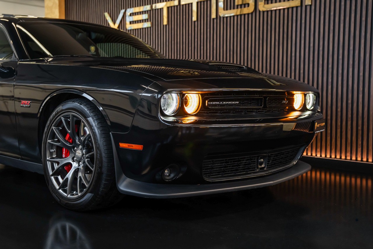 DODGE Challenger SRT8 6.4L HEMI-image-10