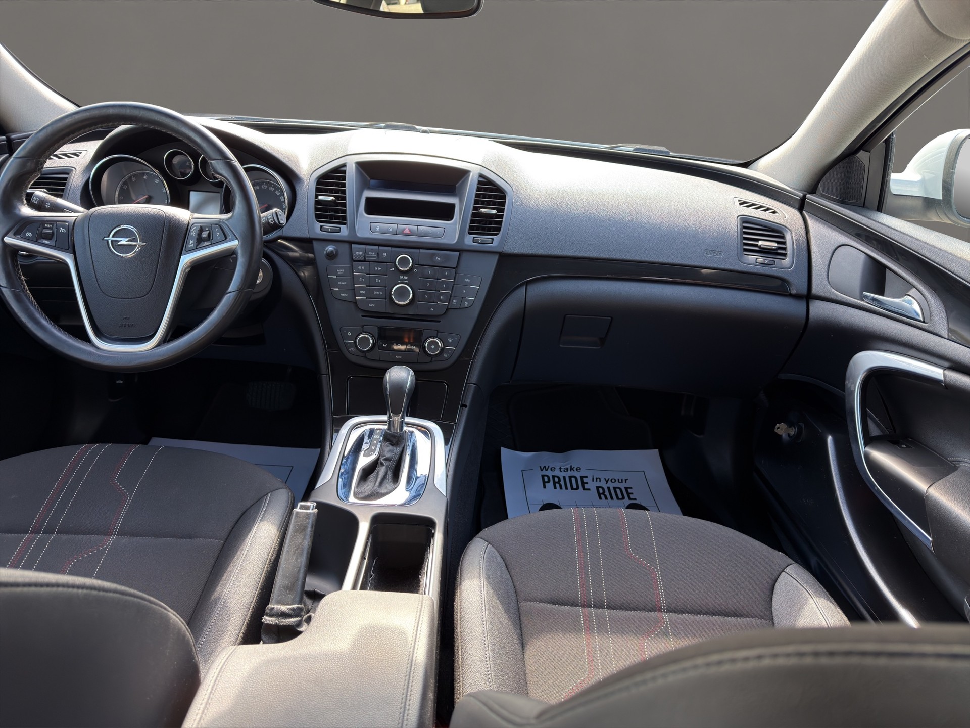 OPEL Insignia 2.8 Turbo Sport Edition 4WD Automatic-image-8