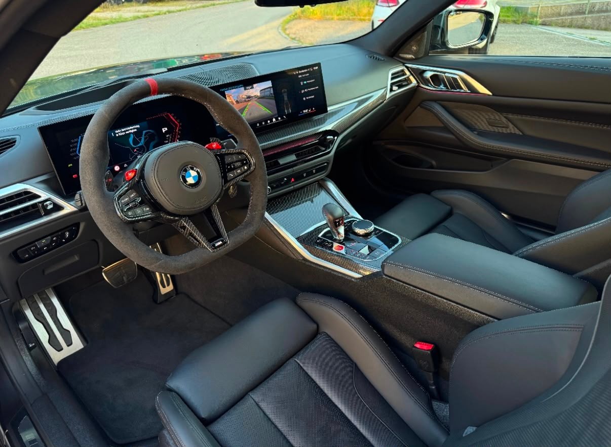 BMW BMW M4 Coupé Competition M Xdrive *Full Carbon*-image-3